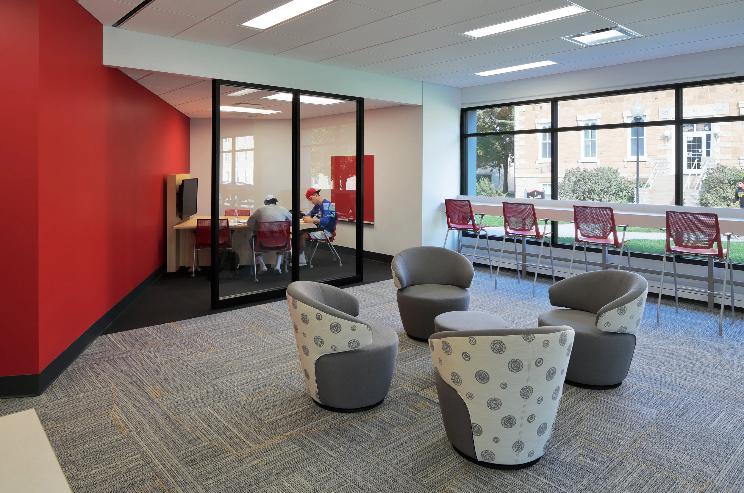 Study Area in Gangwish Library 2.jpg