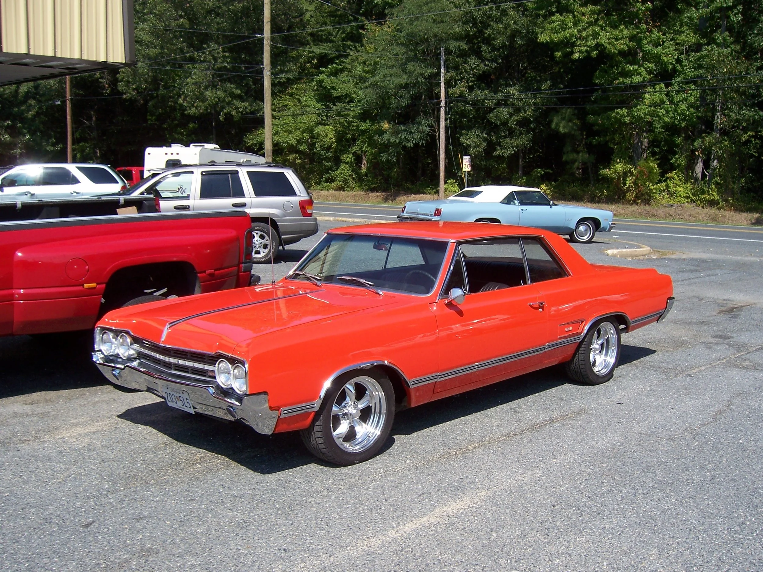Auto Body Repair 6 - Queenstown Collision Center.jpg
