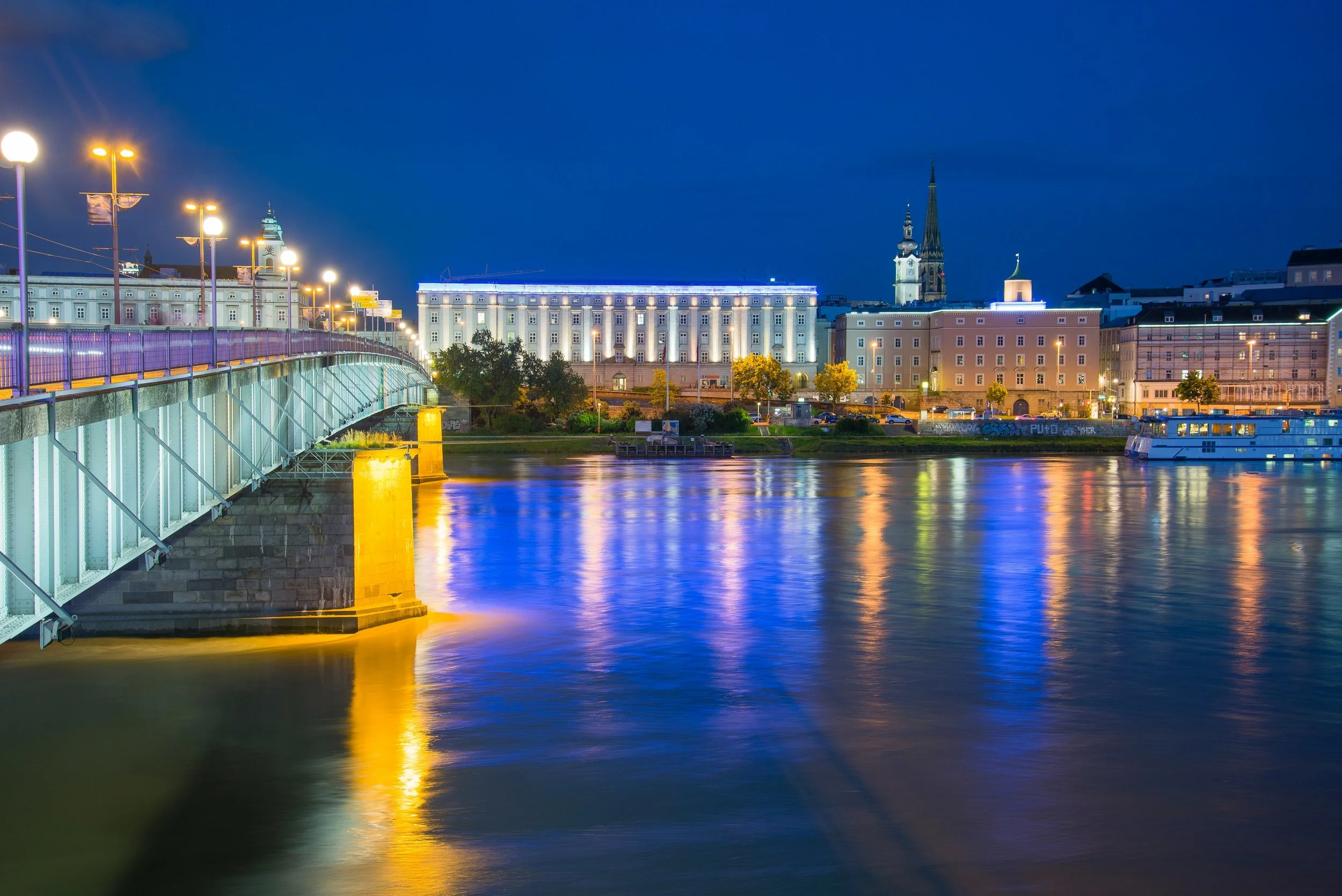 Linz, Danube