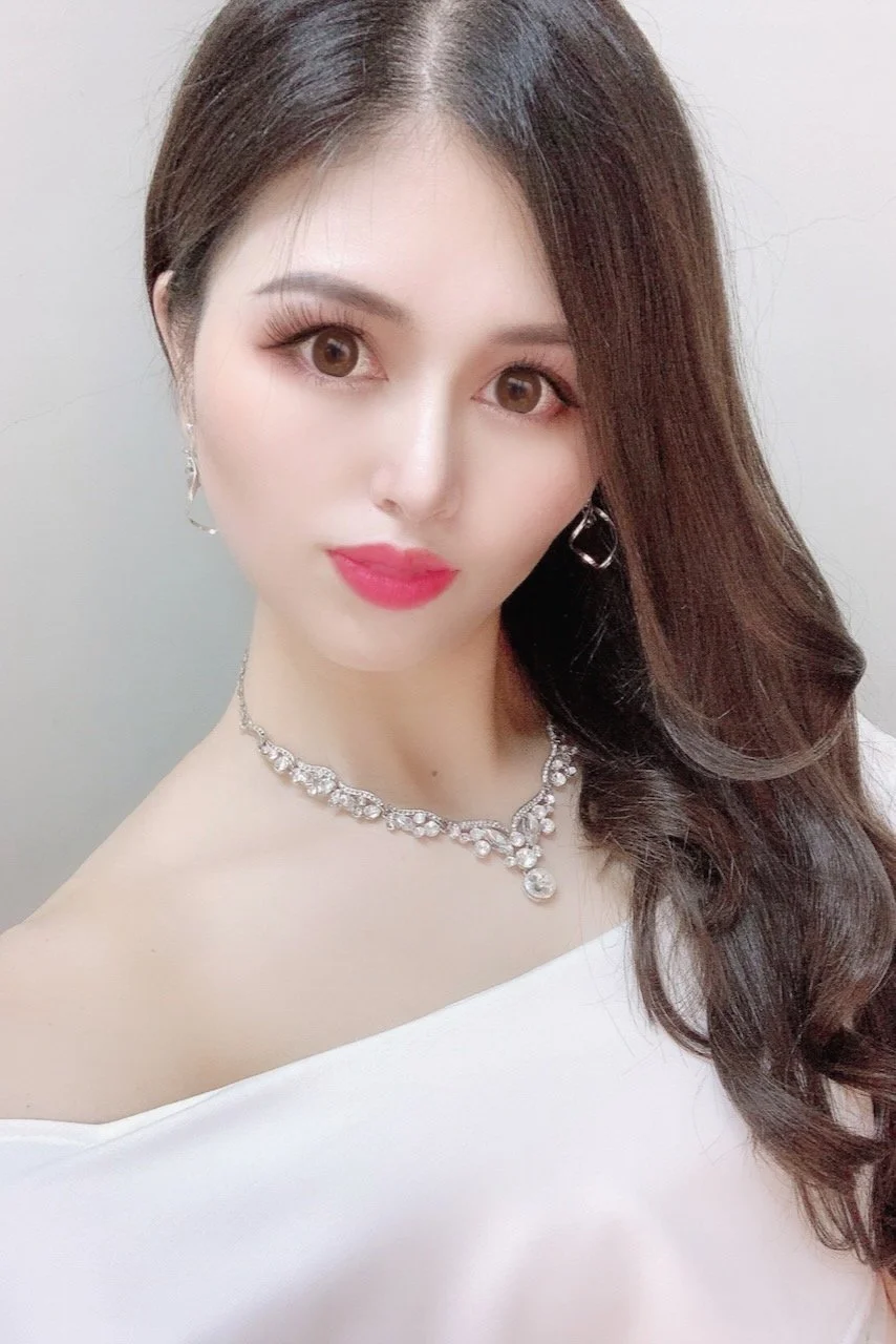 MISS AKITA