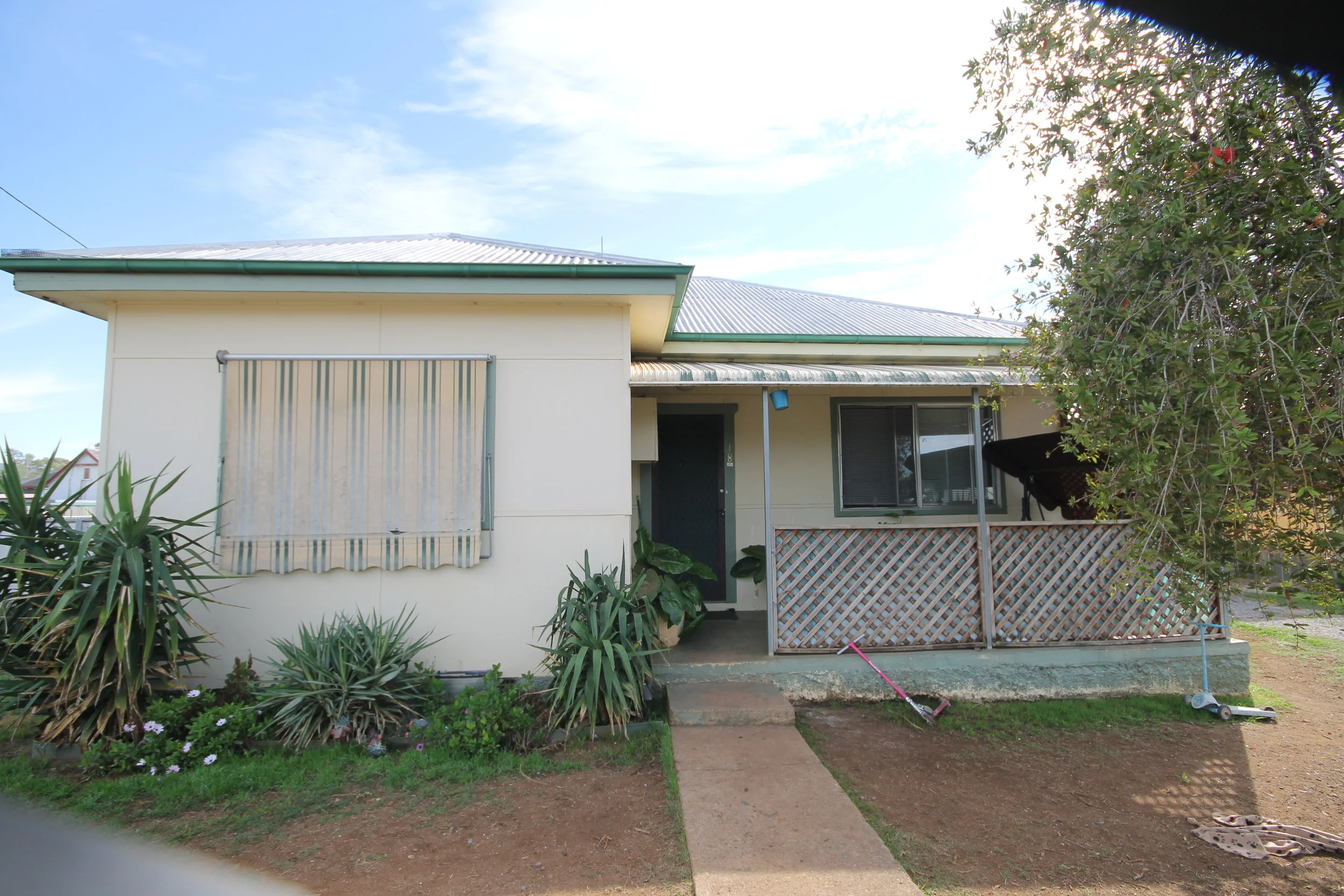 48 MARKET STREET, MANILLA