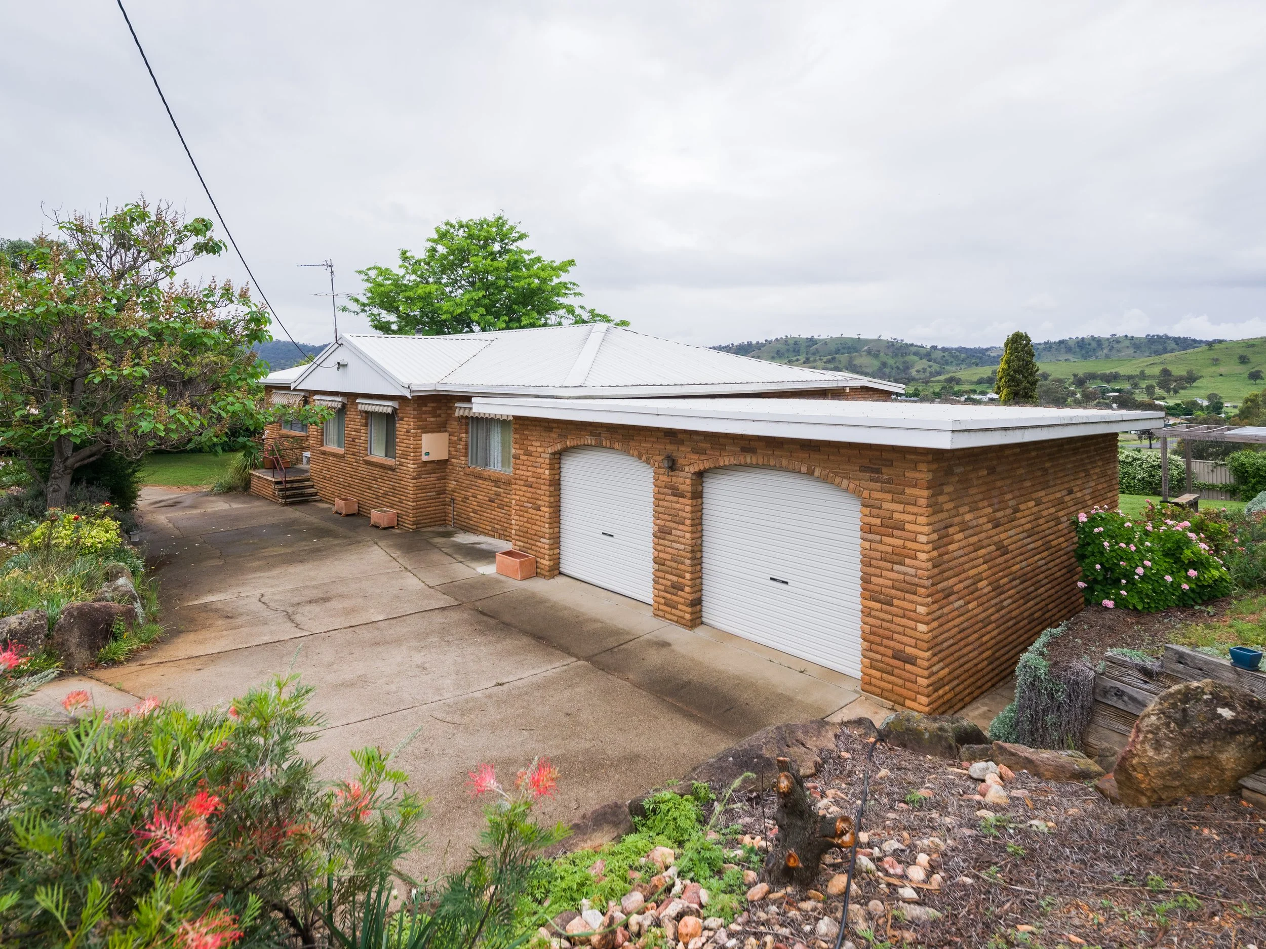 37 RANGE ST DETAILS — Purtle Plevey