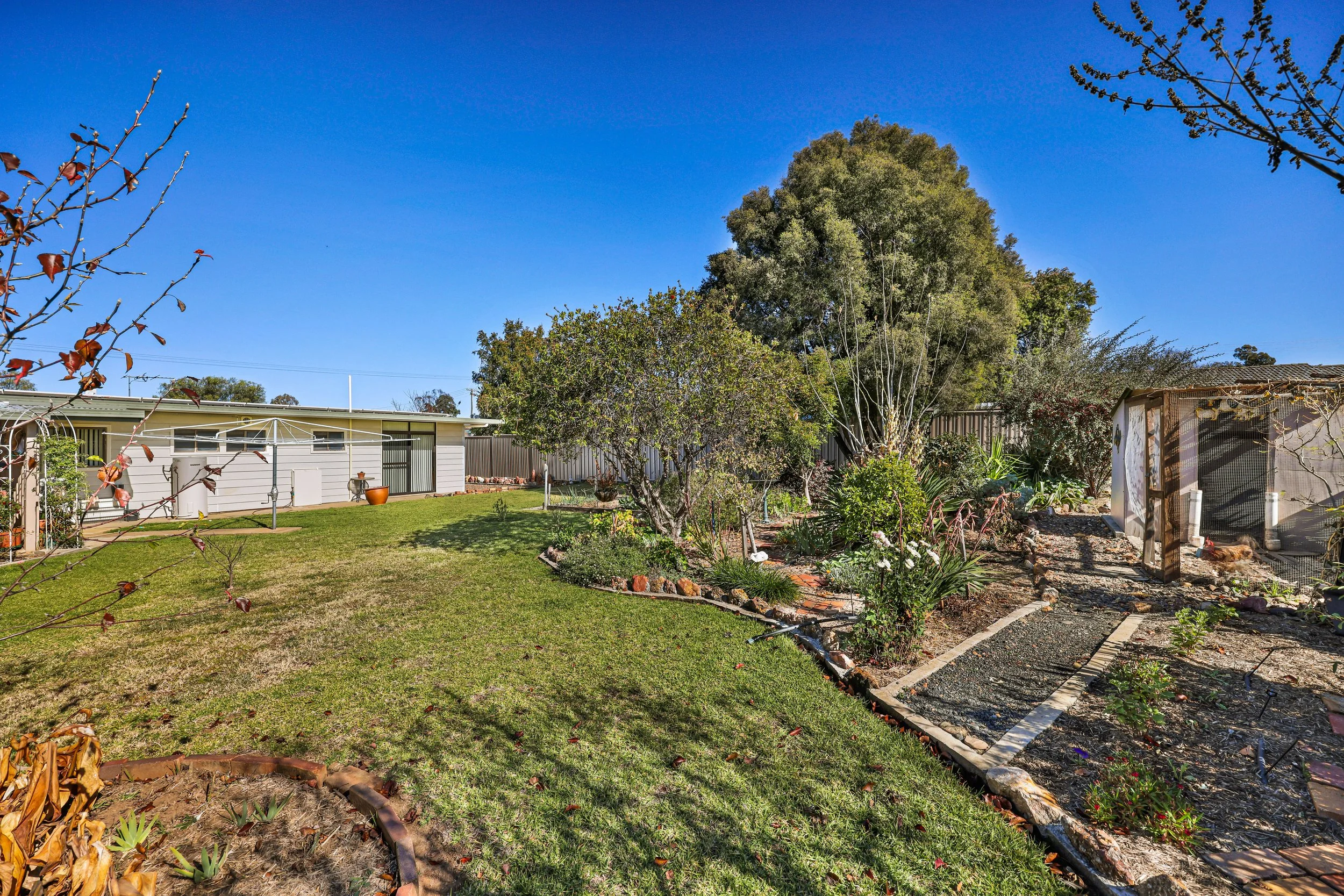 28 HENRY DETAILS — Purtle Plevey