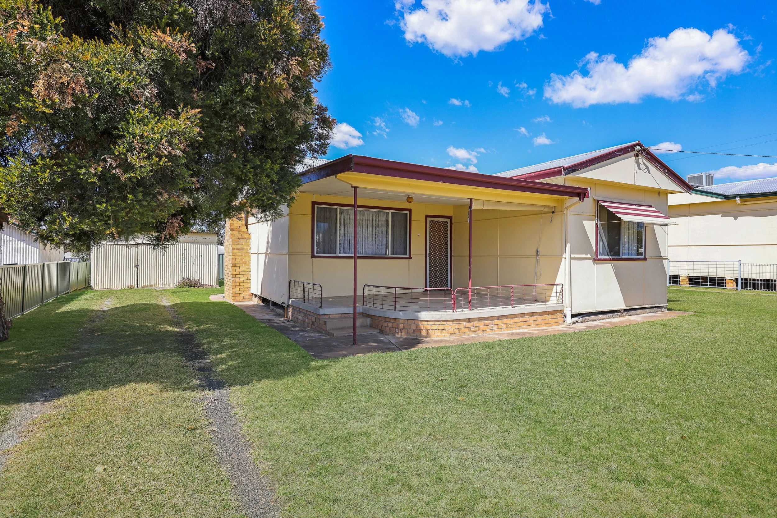 4 FITZROY DETAILS — Purtle Plevey