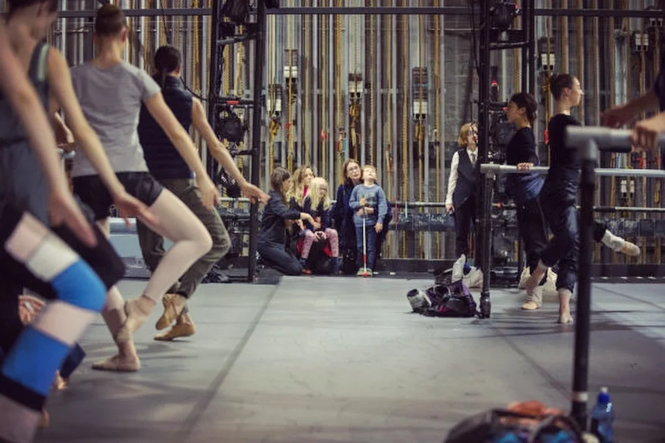  Royal New Zealand Ballet Touch Tour. © Stephen A’Court for Royal New Zealand Ballet. 