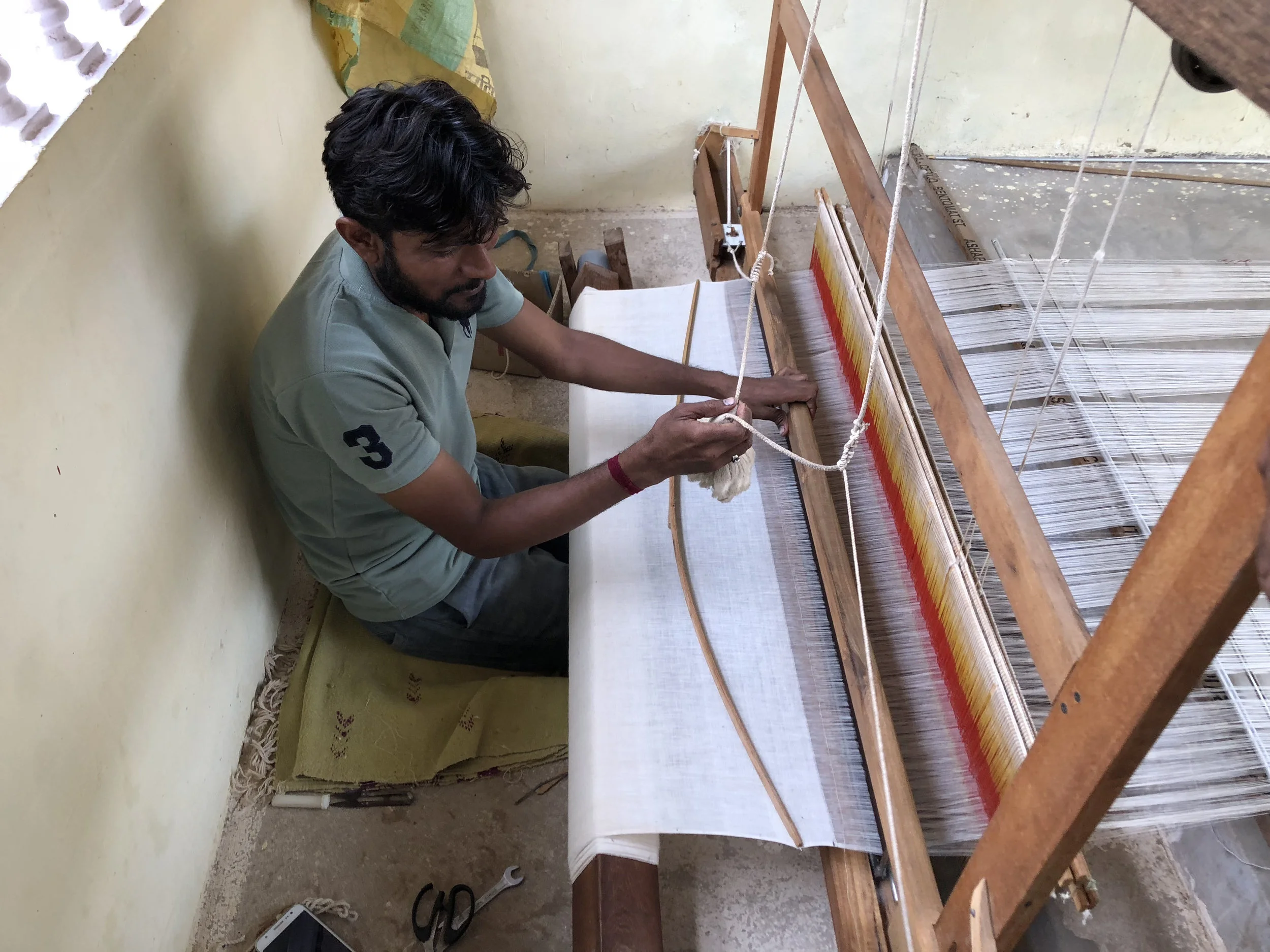36_Weavging_1.jpg