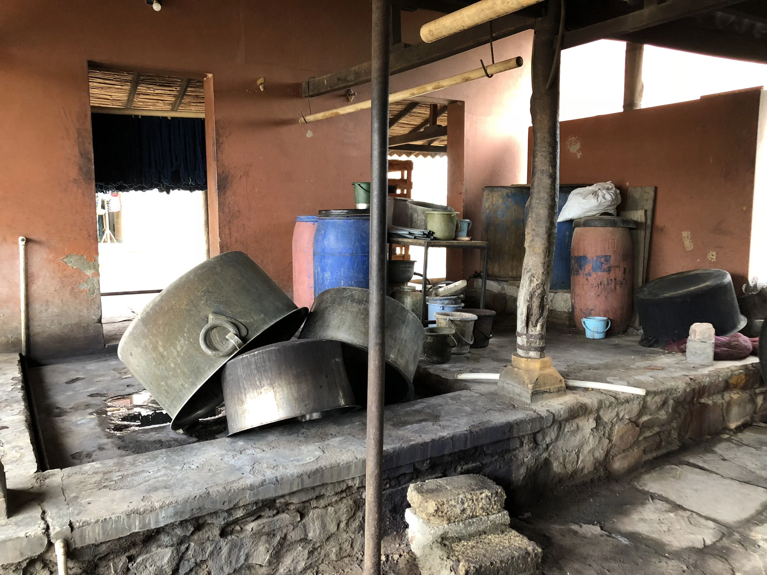 27_dye studio.jpg