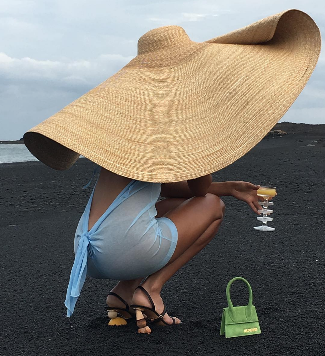 Structure Meets Fluidity: Jacquemus 