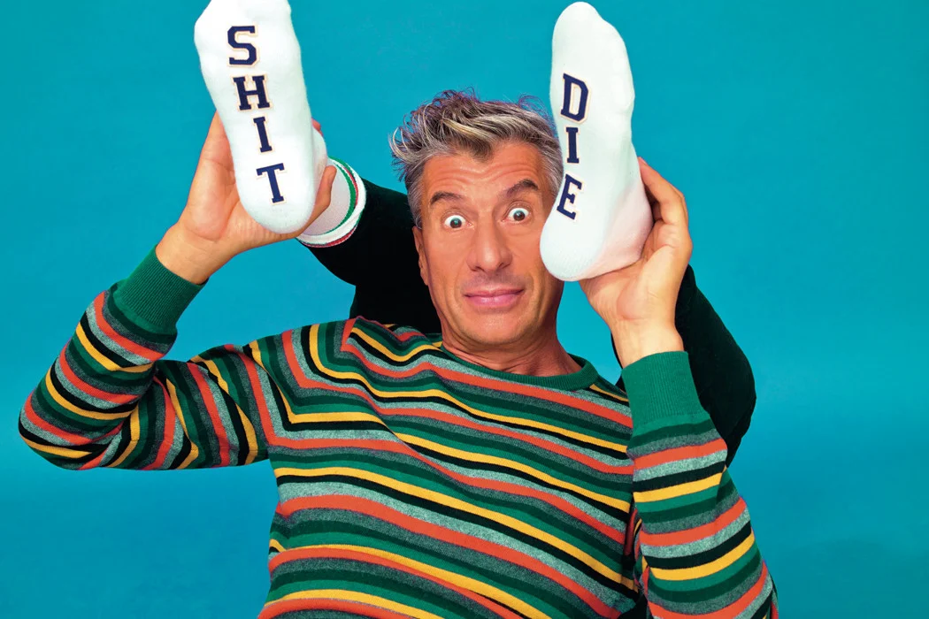 MaurizioCattelan-1050x700.jpg