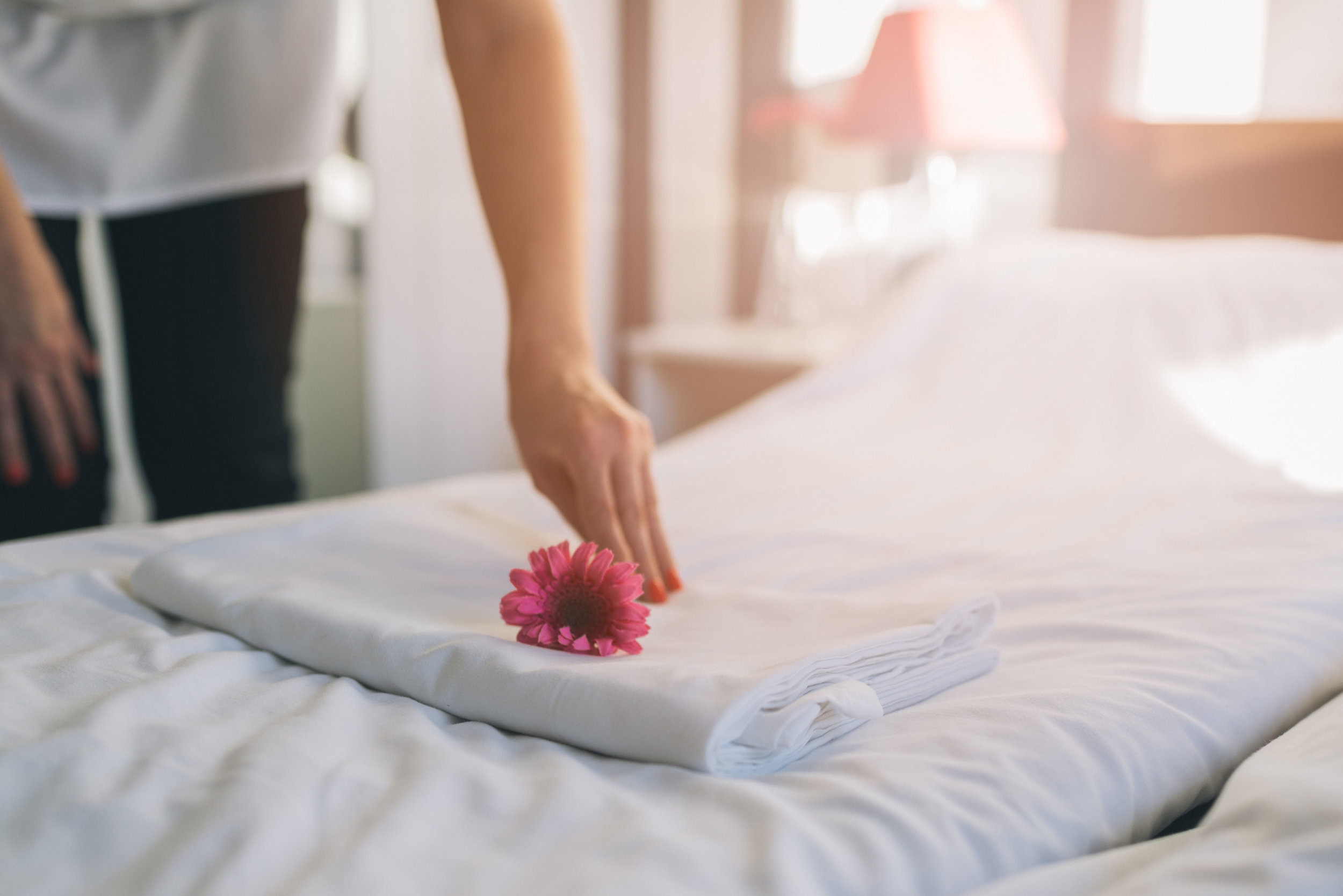 Bnb Housekeeper melbourne airbnb cleaning houskeeping linen hire4.jpg