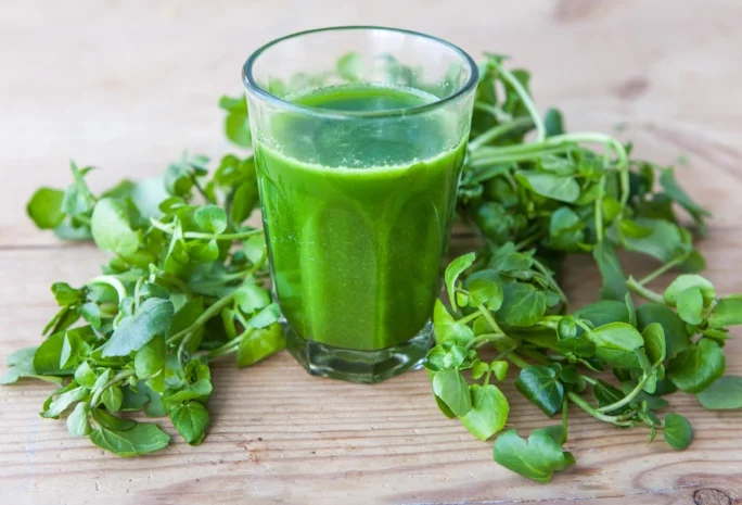 Watercress, Mango & Pineapple Smoothie 2.jpg