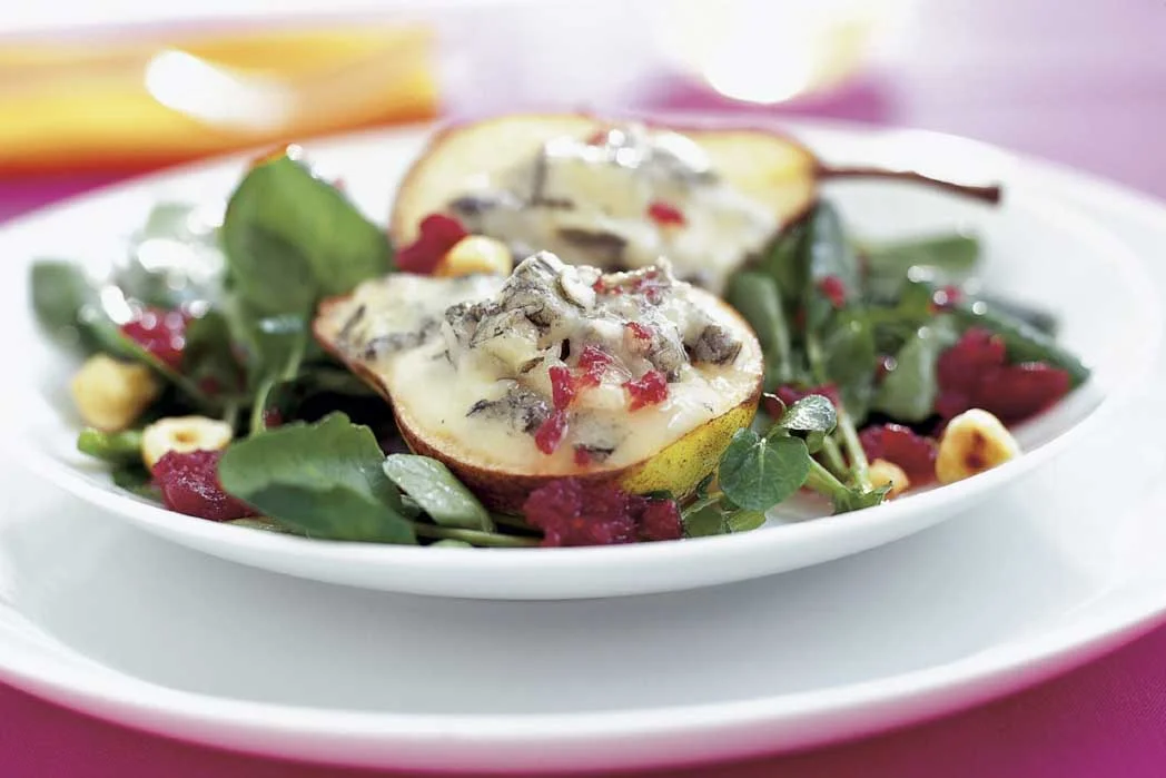 Watercress, pear and Gorgonzola salad