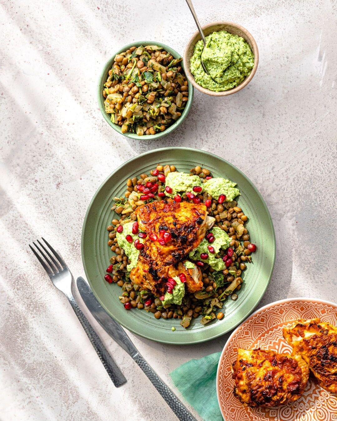 Ready to incorporate some warming flavours? Try our harissa chicken lentil bowl 😋  with watercress in the lentils AND in the pesto sauce, it has heaps of peppery flavour to make your taste buds tingle. 

Save me for later!
4 chicken thighs, skin on
