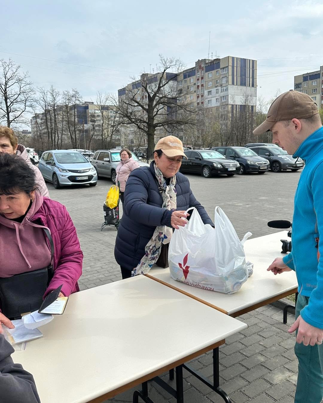 With the support of David Hathaway's ministry, in March 2026 in Lviv (Ukraine), we delivered aid to internally displaced people from eastern Ukraine, those fleeing the war to a safe place
Thank you for your prayers and support of Ukraine!
-----------