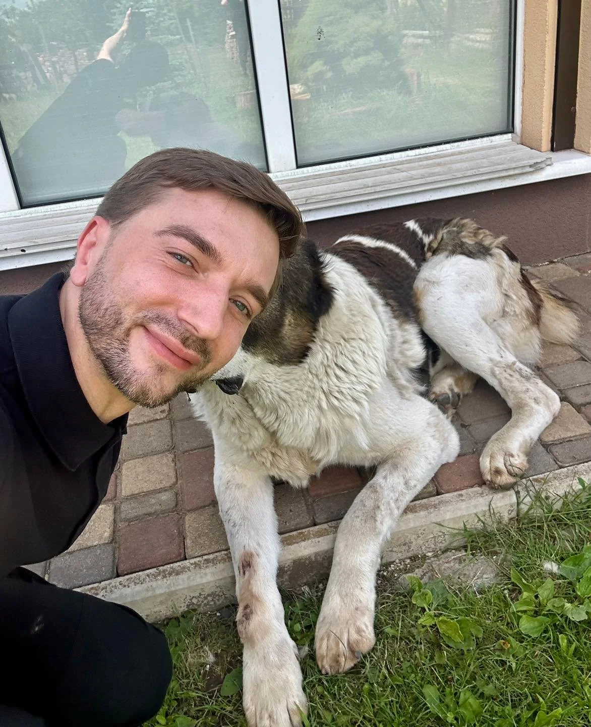 Standing with Ukraine &ndash; Bringing Hope to the Frontline

Our representative in Ukraine Vadim together with the team of chaplains and volunteers recently travelled to Eastern Ukraine to serve both soldiers and civilians affected by the ongoing wa