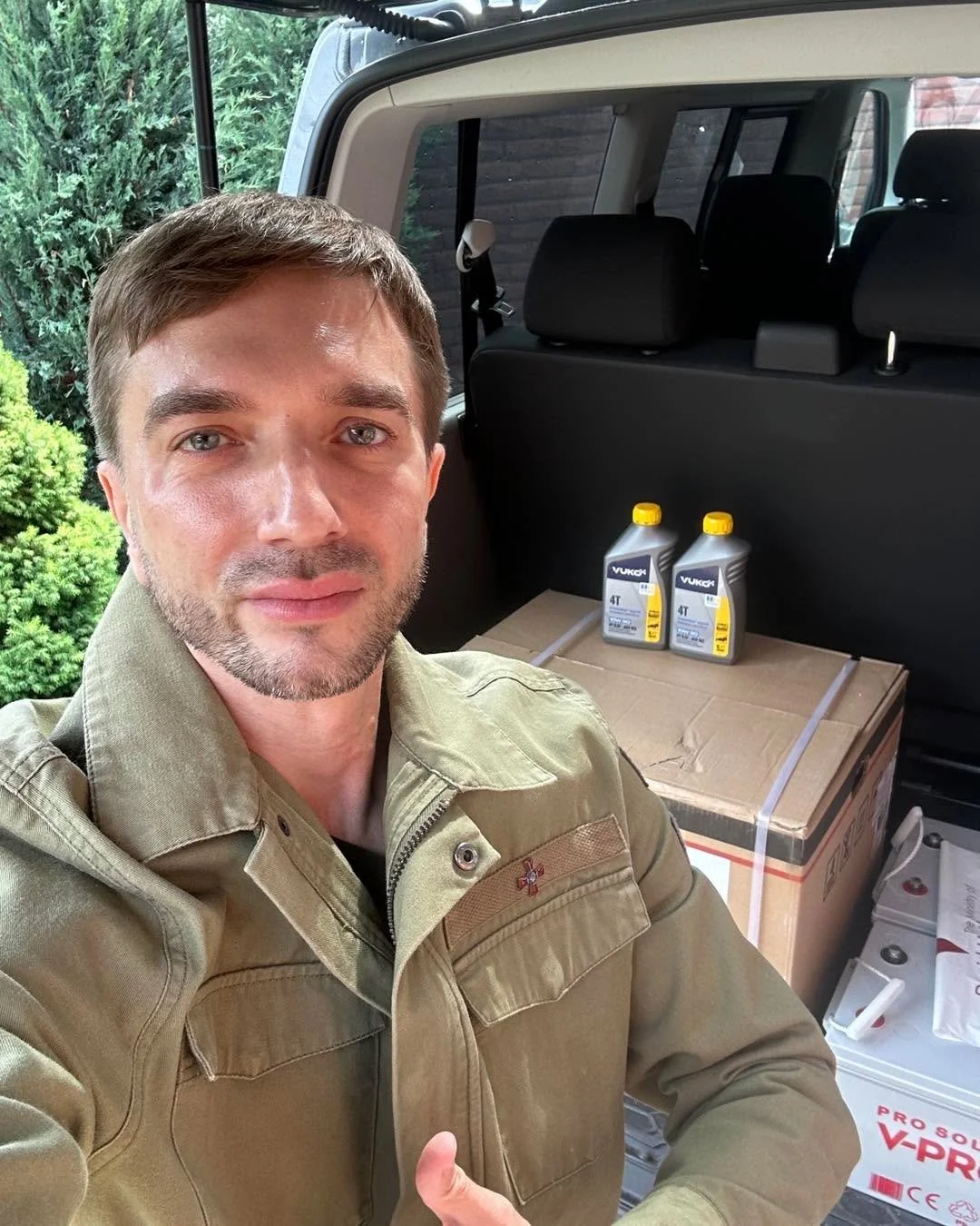 Standing with Ukraine &ndash; Bringing Hope to the Frontline

Our representative in Ukraine Vadim together with the team of chaplains and volunteers recently travelled to Eastern Ukraine to serve both soldiers and civilians affected by the ongoing wa