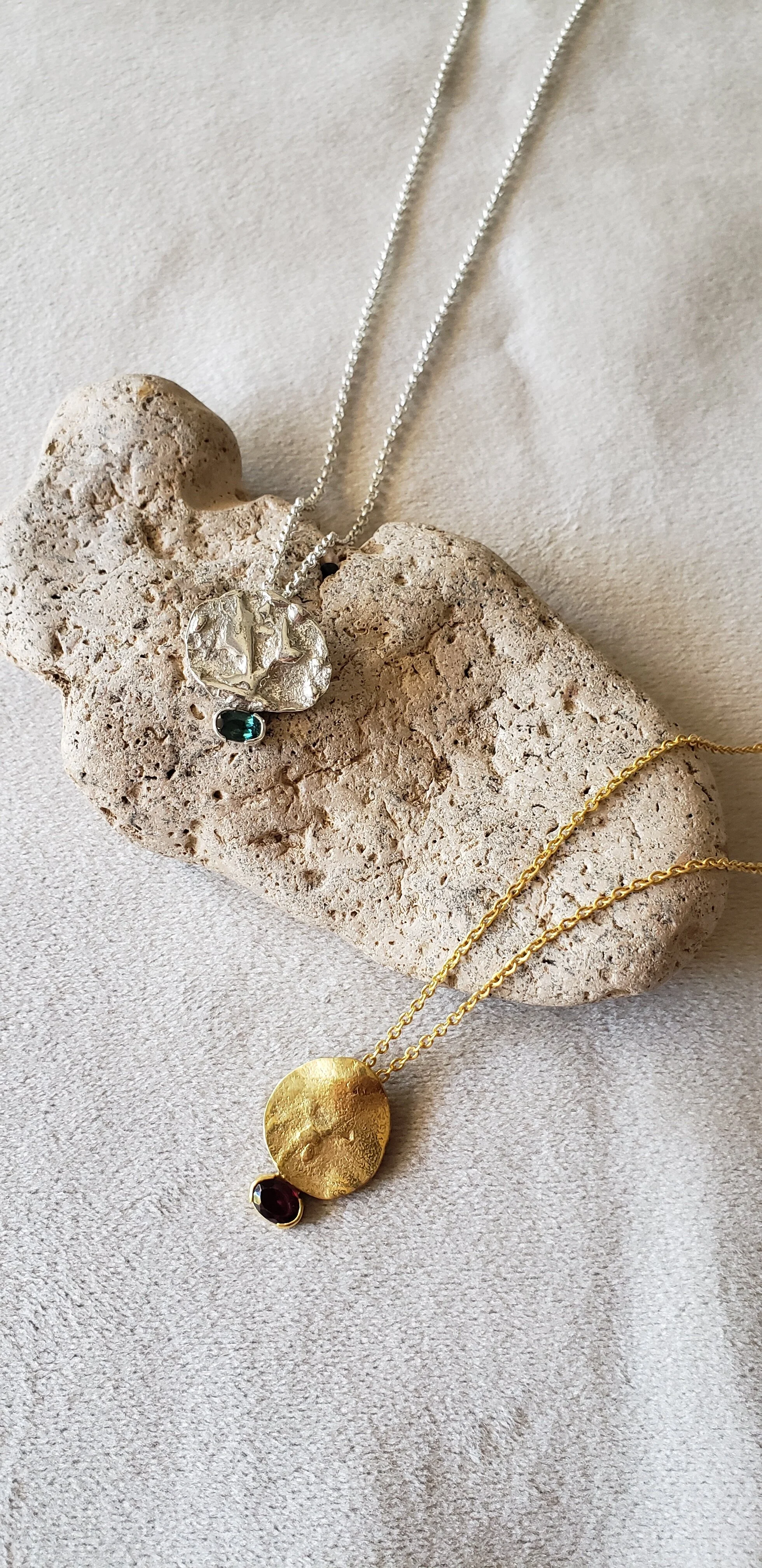 Colgante Textura con piedra oval