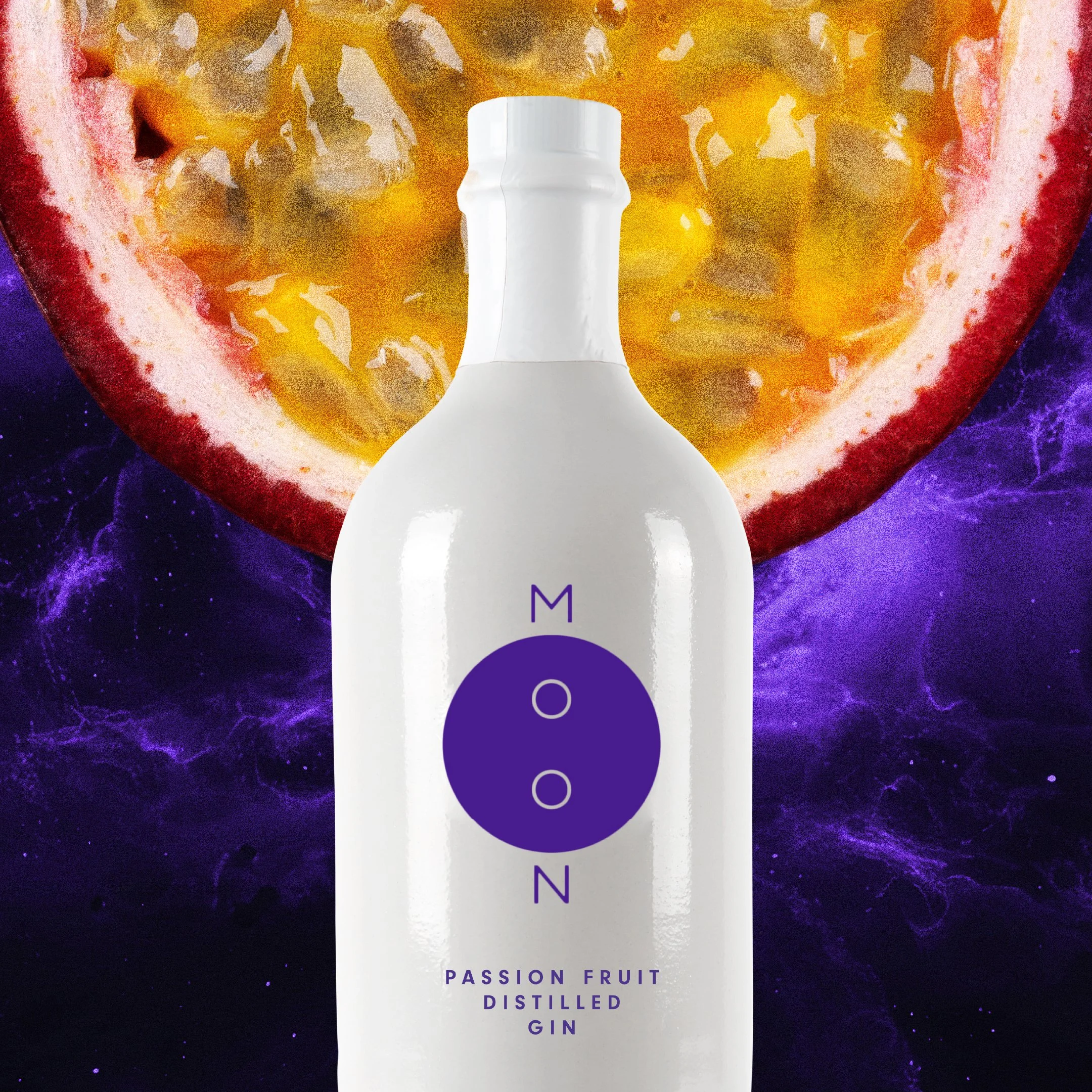 passionmoon_square-bottle_1.jpg