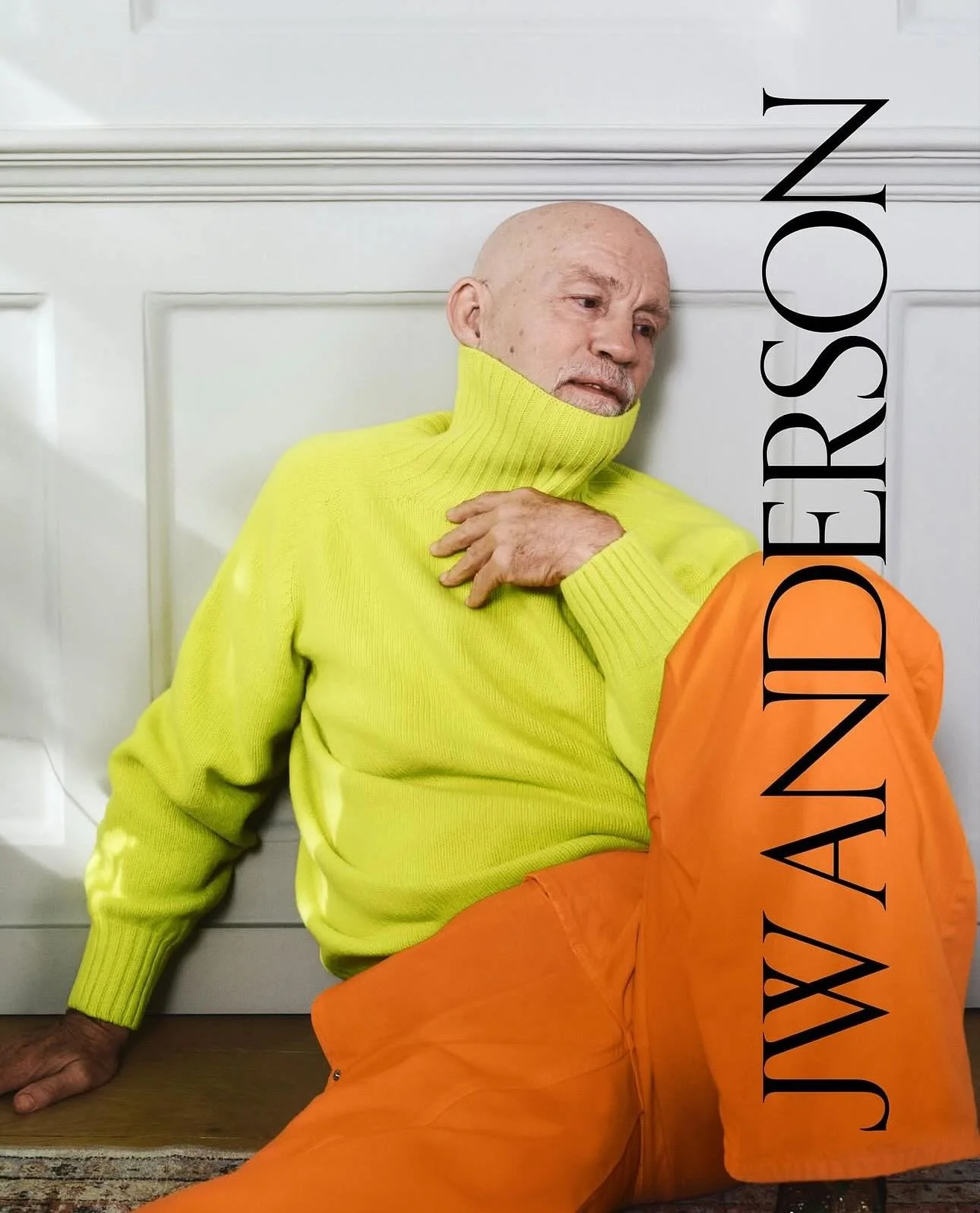 JOHN MALKOVICH IN @JW_ANDERSON

Featuring The Loafer Bag

Creative Direction @jonathan.anderson
Styling @benjaminbruno_
Photography @heikkikaski
Set Design @hellakeck
Make-Up @phoebealana

#johnmalkovich
#jwanderson