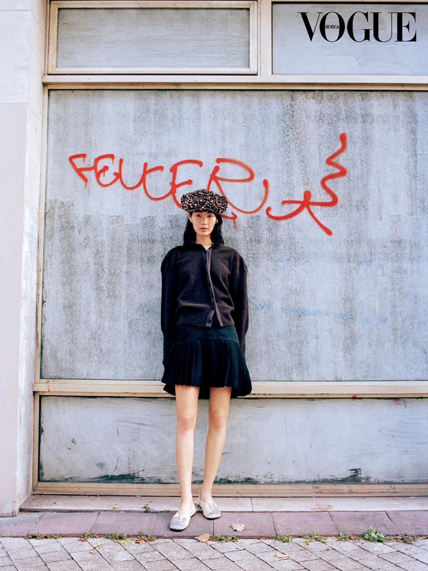 @_torisheju_ featured in @voguekorea 
Editor: @fucmadreams 
Photographer: Lee Dong Ho