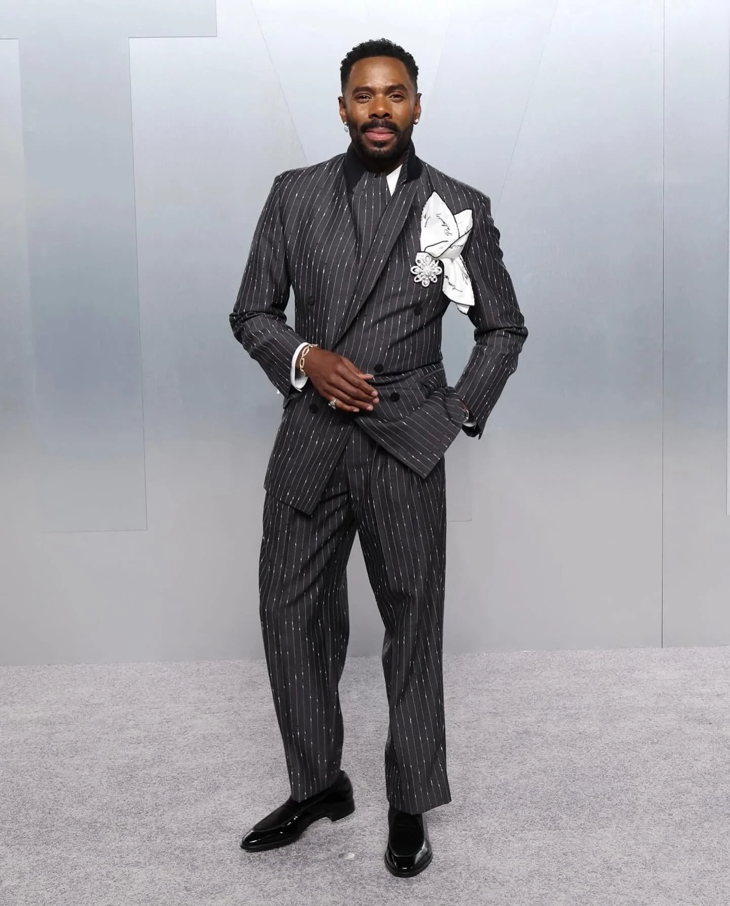 @kingofbingo wears @jacquemus at the @vanityfair Oscar Party 
Styled by @waymanandmicah
#jacquemus