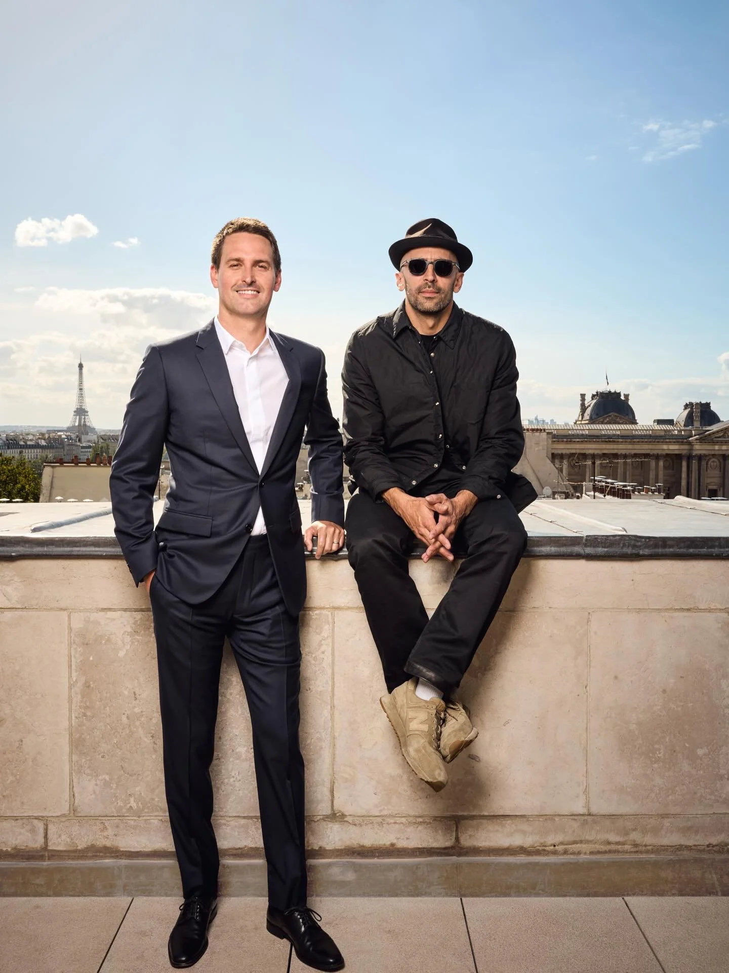 Celebrating @jr LA CAVERNE DU PONT NEUF with @evanspiegel @specs
📸 @saskialawaks