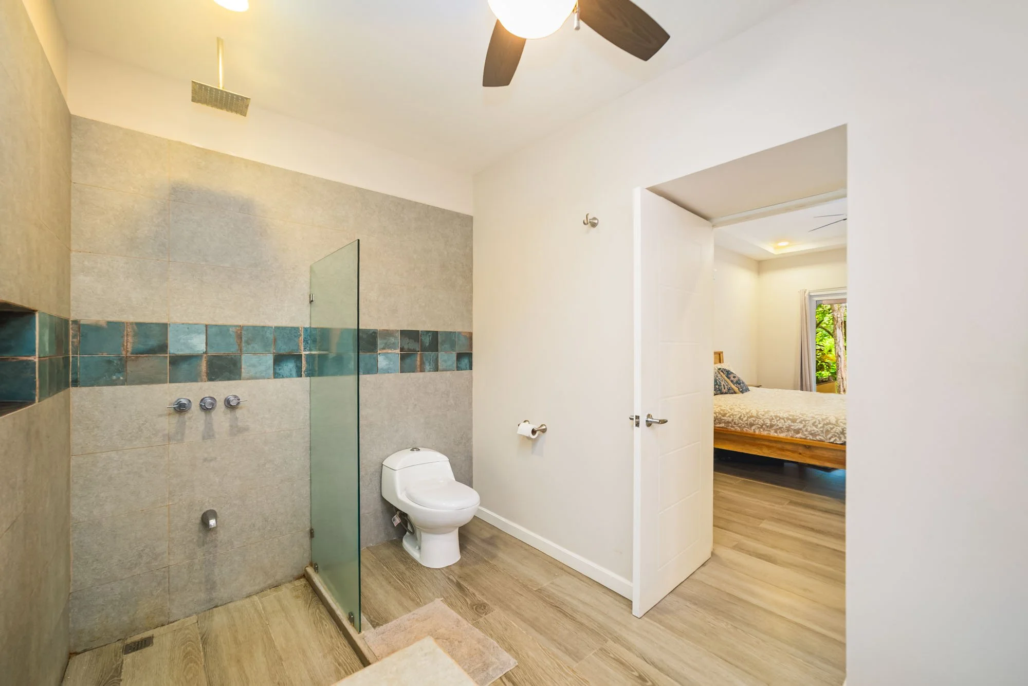 TP#14 - int&ext-01.jpg