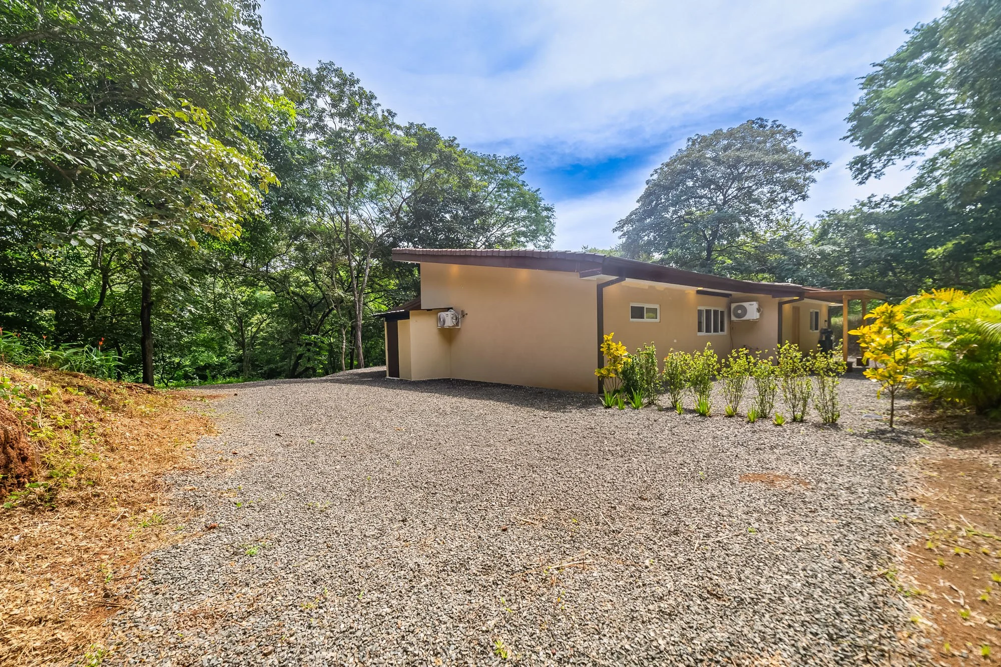 TP#14 - int&ext-09.jpg