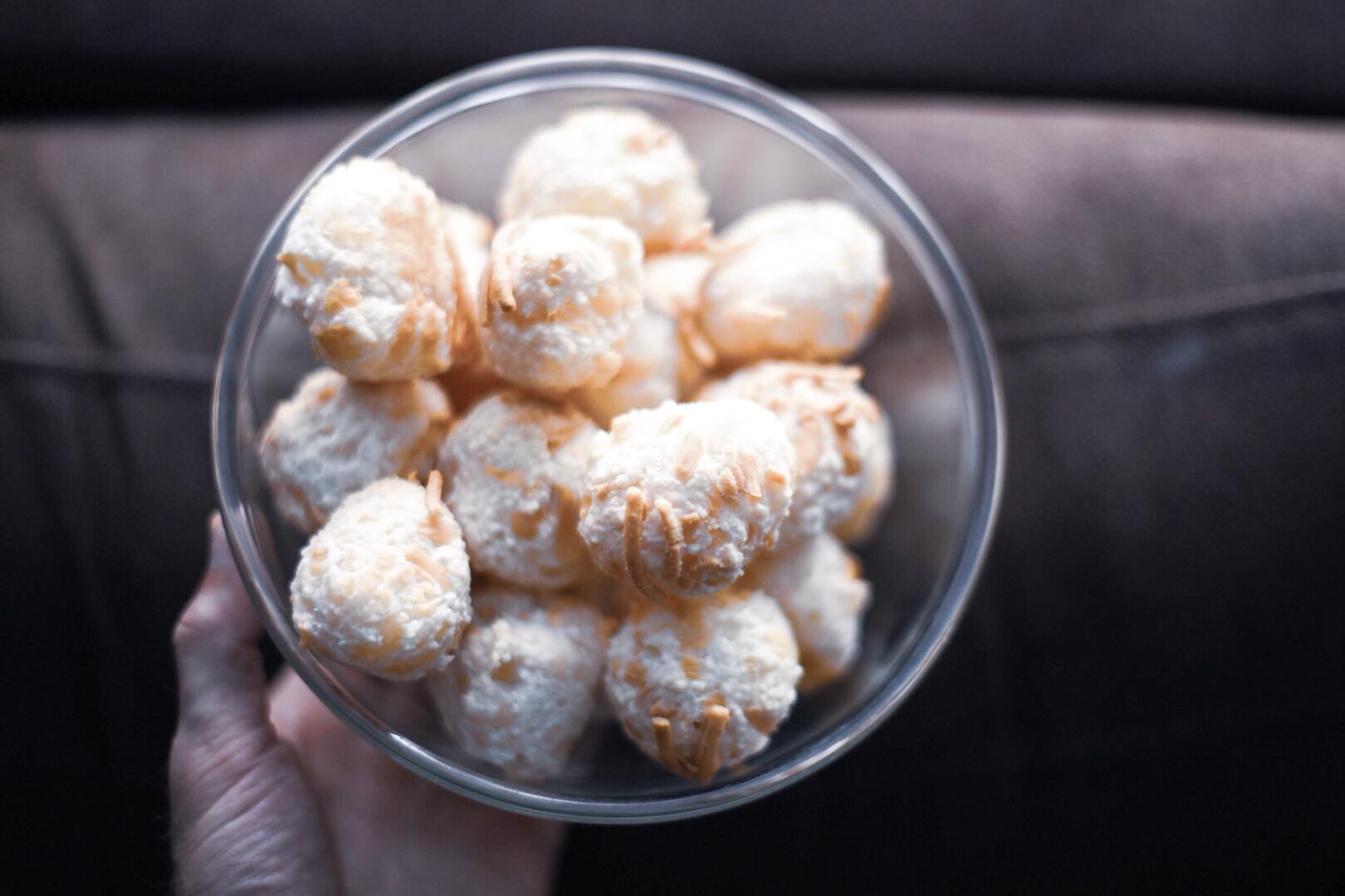 pao de queijo.jpeg