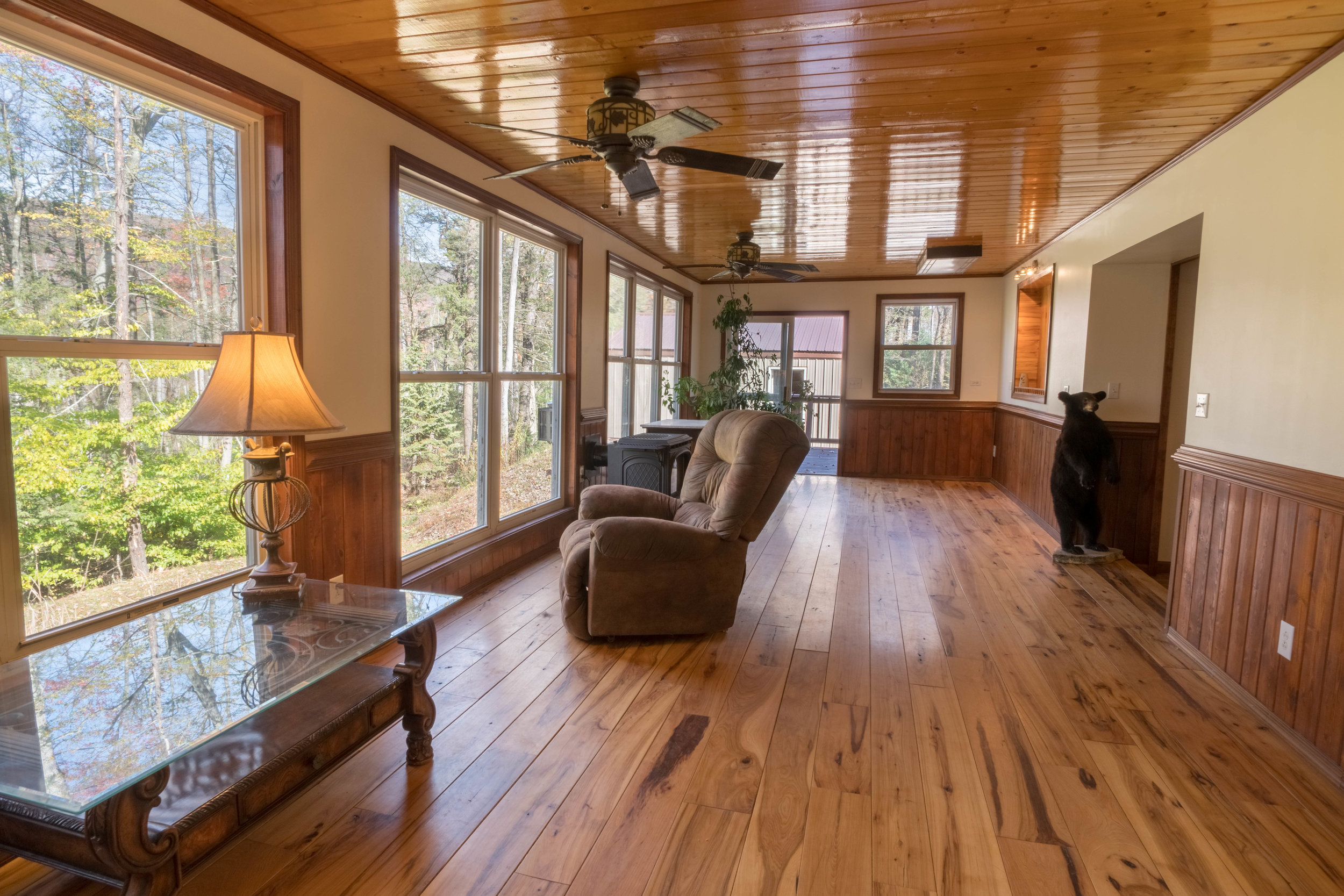 Living Room .jpg