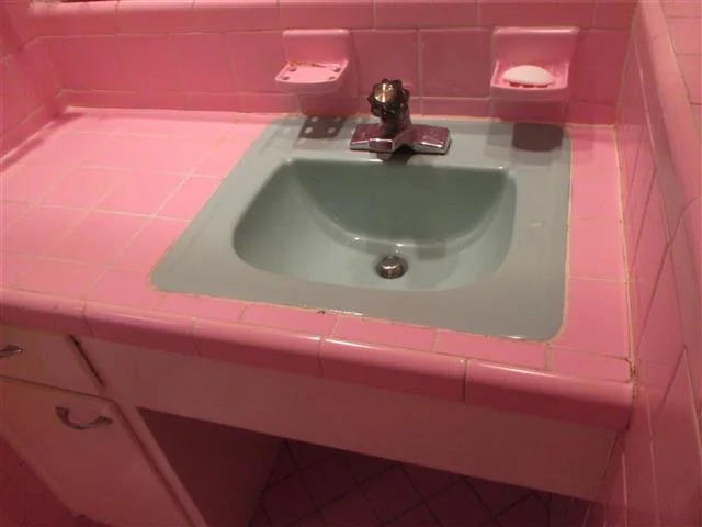 pinkbath.jpg