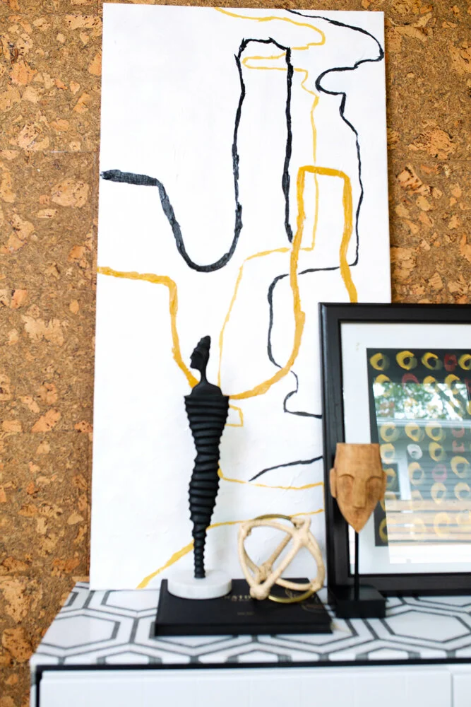 40.styled.credenza.corkwall.michigan.interiordesign.jpg