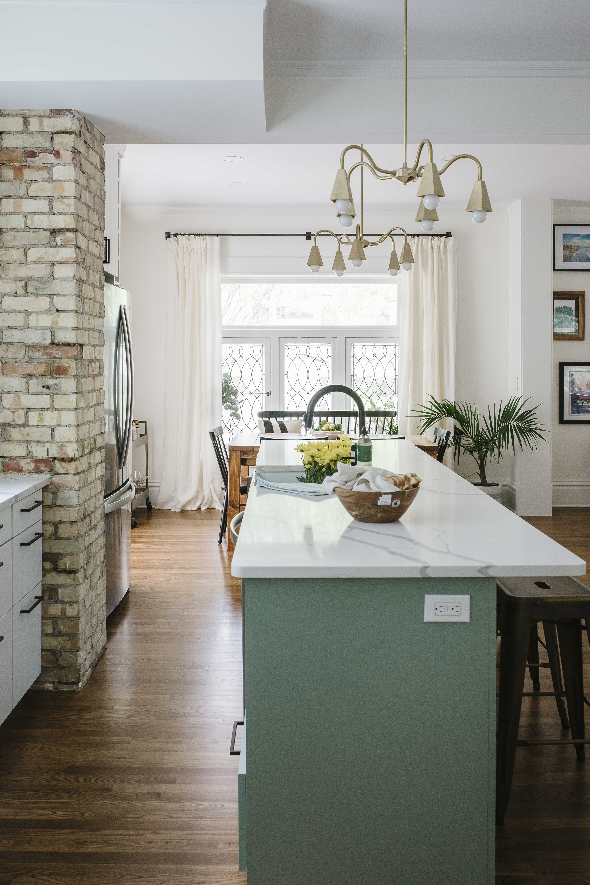 Vintage Modern Kitchen