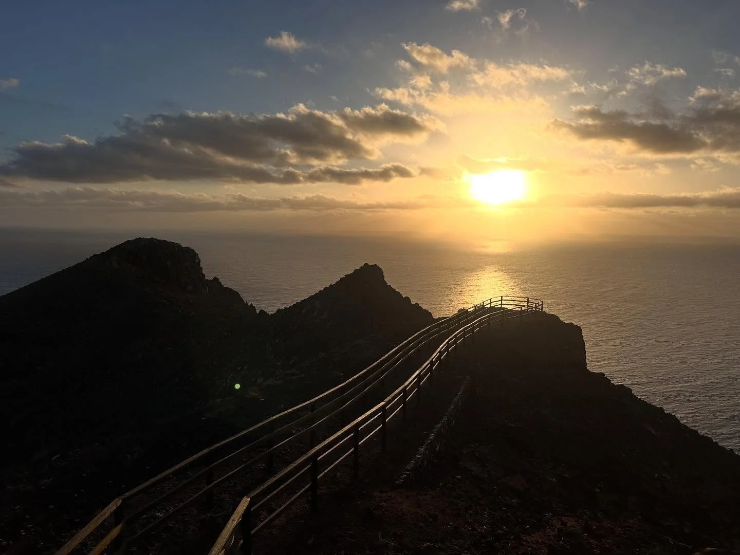 Morgenl&oslash;b med denne udsigt i december🫶🏻☀️

#uperformcoaching #uperformathlete #triatlondanmark