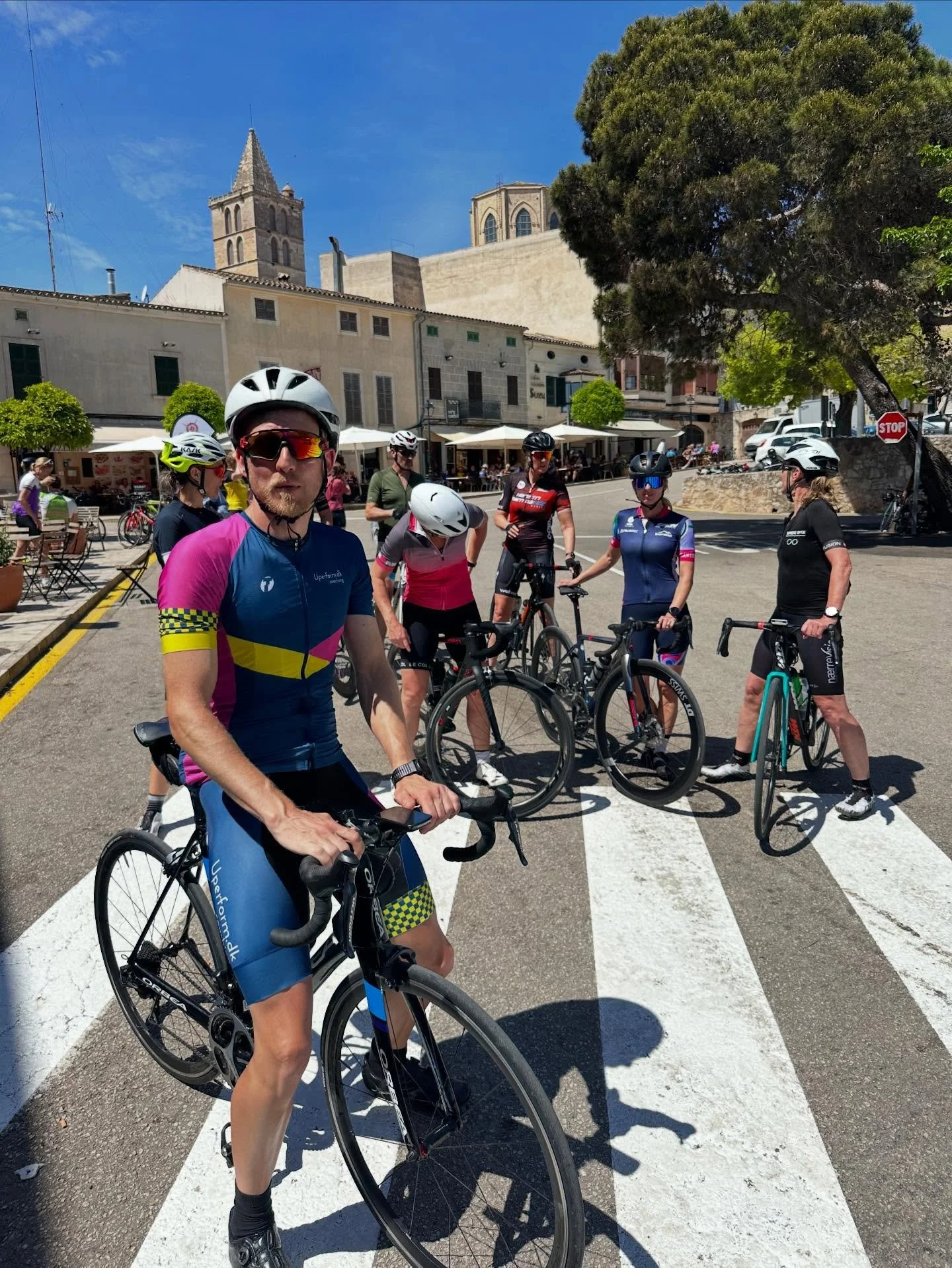 Det er en forn&oslash;jelse at kunne offentligg&oslash;re at vi igen n&aelig;ste &aring;r har Martin Johansen med som instrukt&oslash;r p&aring; Mallorca campen!!
Skal du med? S&aring; skynd dig at bestil din billet da vi allerede har udsolgt i uge 1