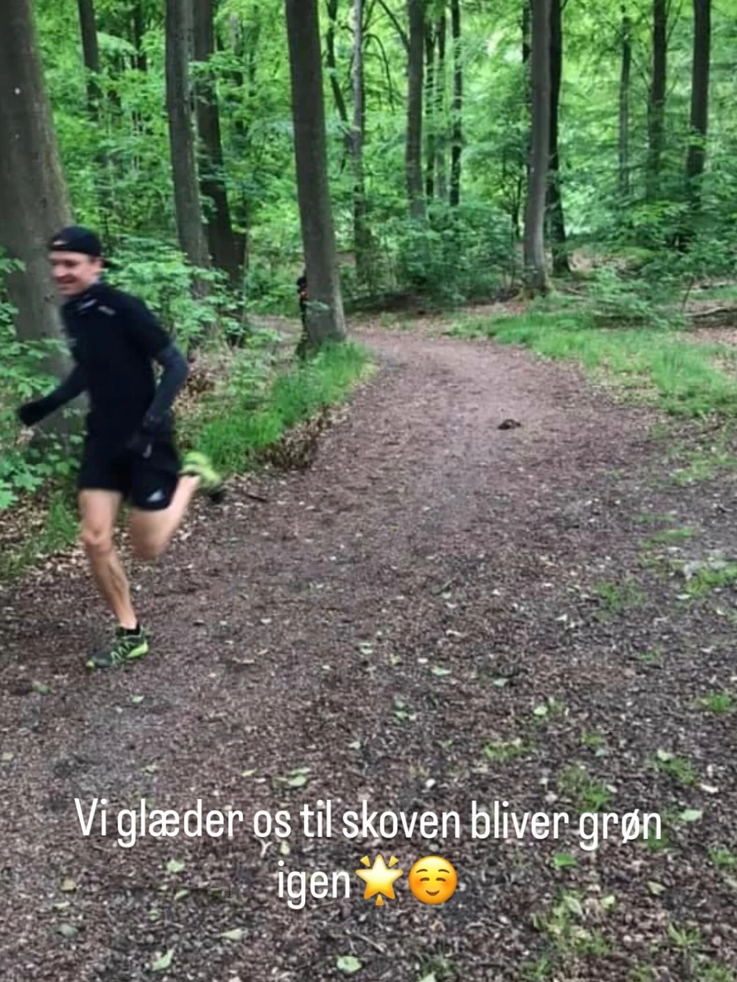 Er vi de eneste der gl&aelig;der os til bedre vejr og en gr&oslash;n skov?

#uperformcoaching #uperformdk #uperformathlete
