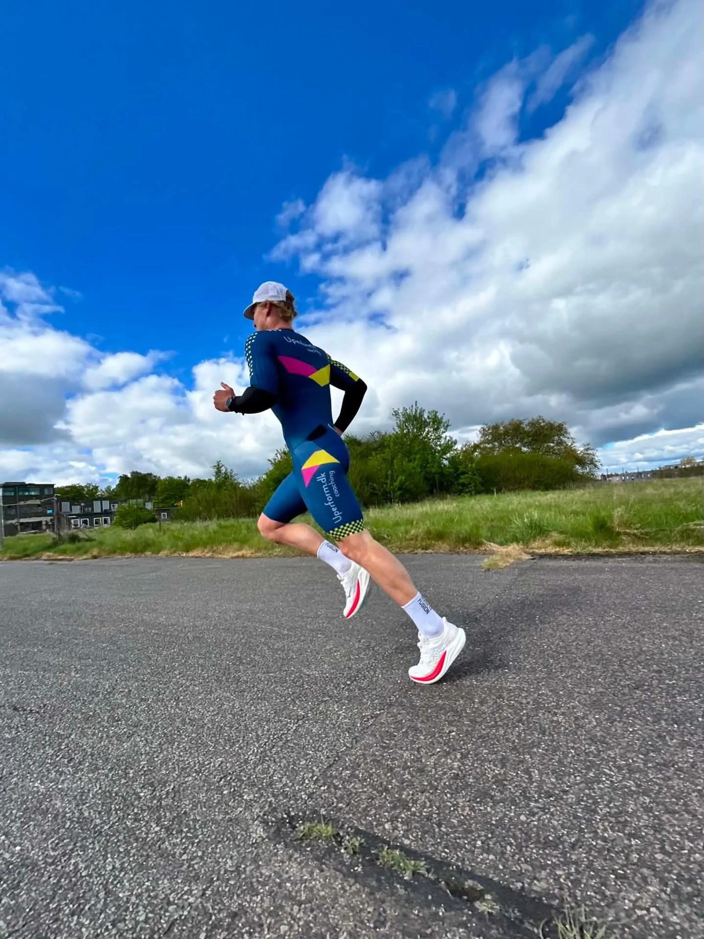 Ready for a new week of training🔥🔥🔥

#uperformcoaching #uperformdk #uperformathlete #surpas #hoka