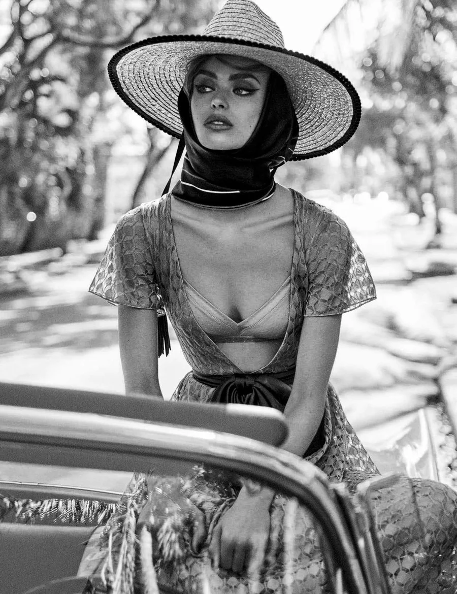 Vogue-Germany-March-2018-Birgit-Kos-Giampaolo-Sgura-9.jpg
