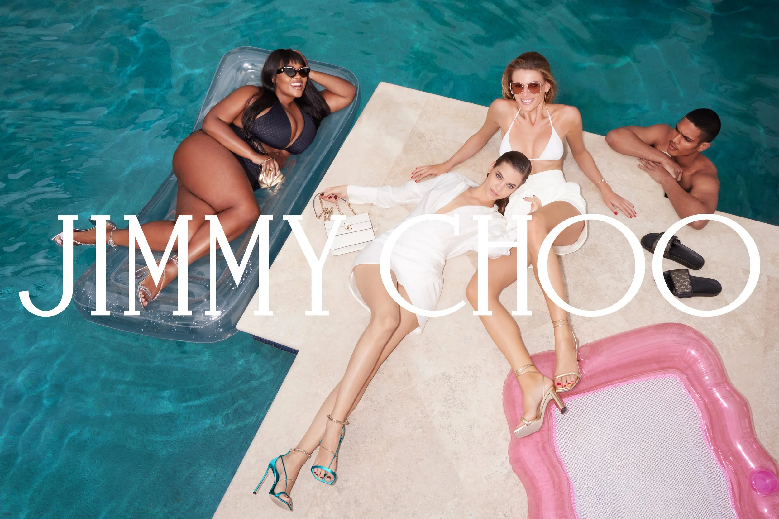 SUMMER 22_GROUP SHOT_logo_3x2.jpg