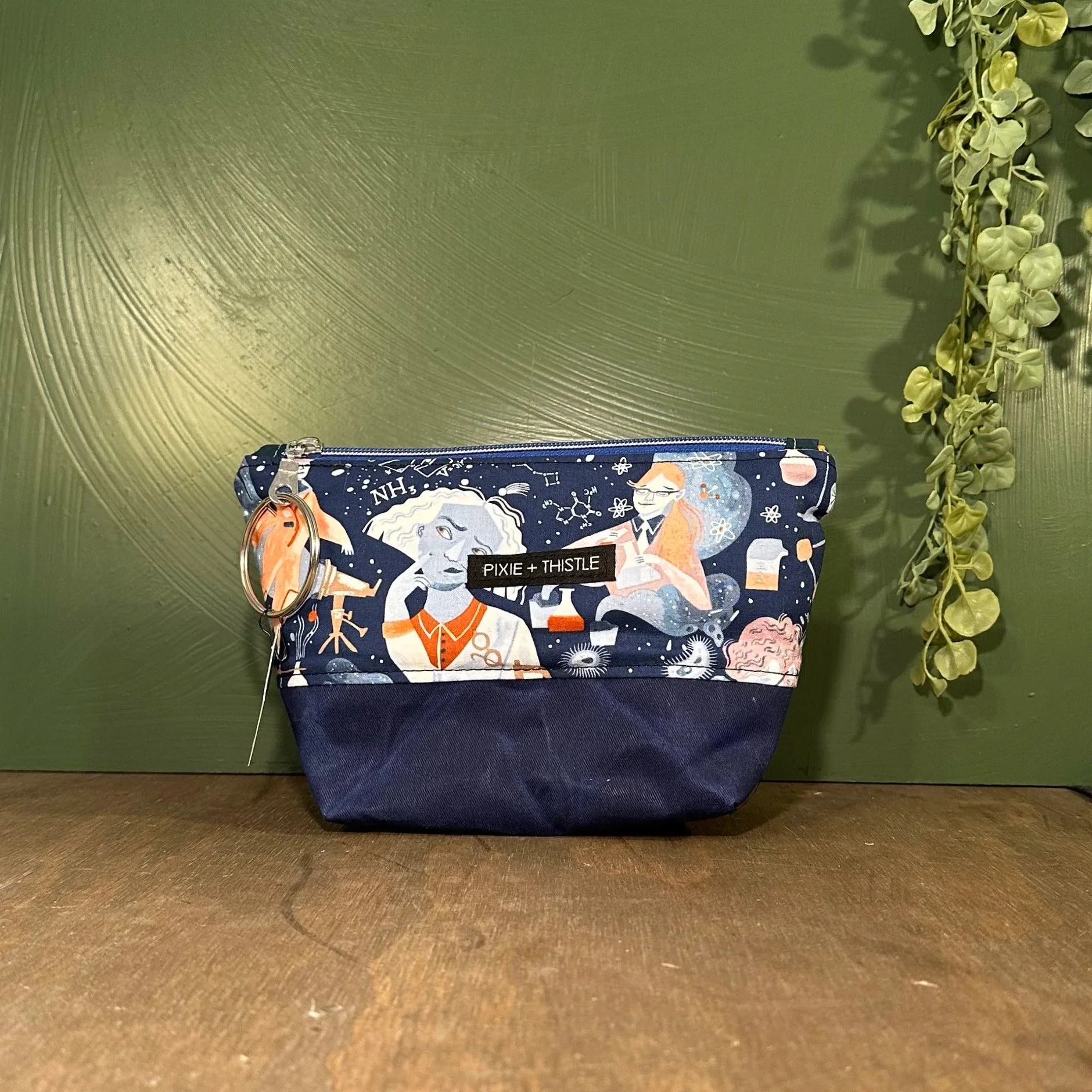 Scientifically speaking Fat Bottom Zip