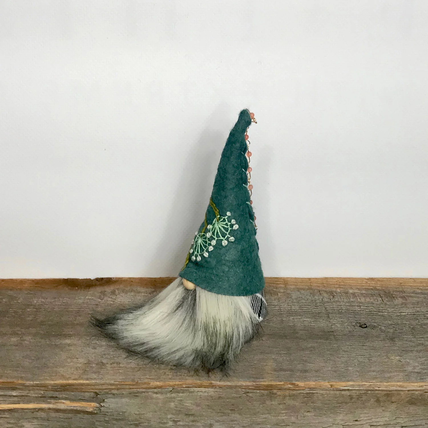 teal_dandelion_left.jpg