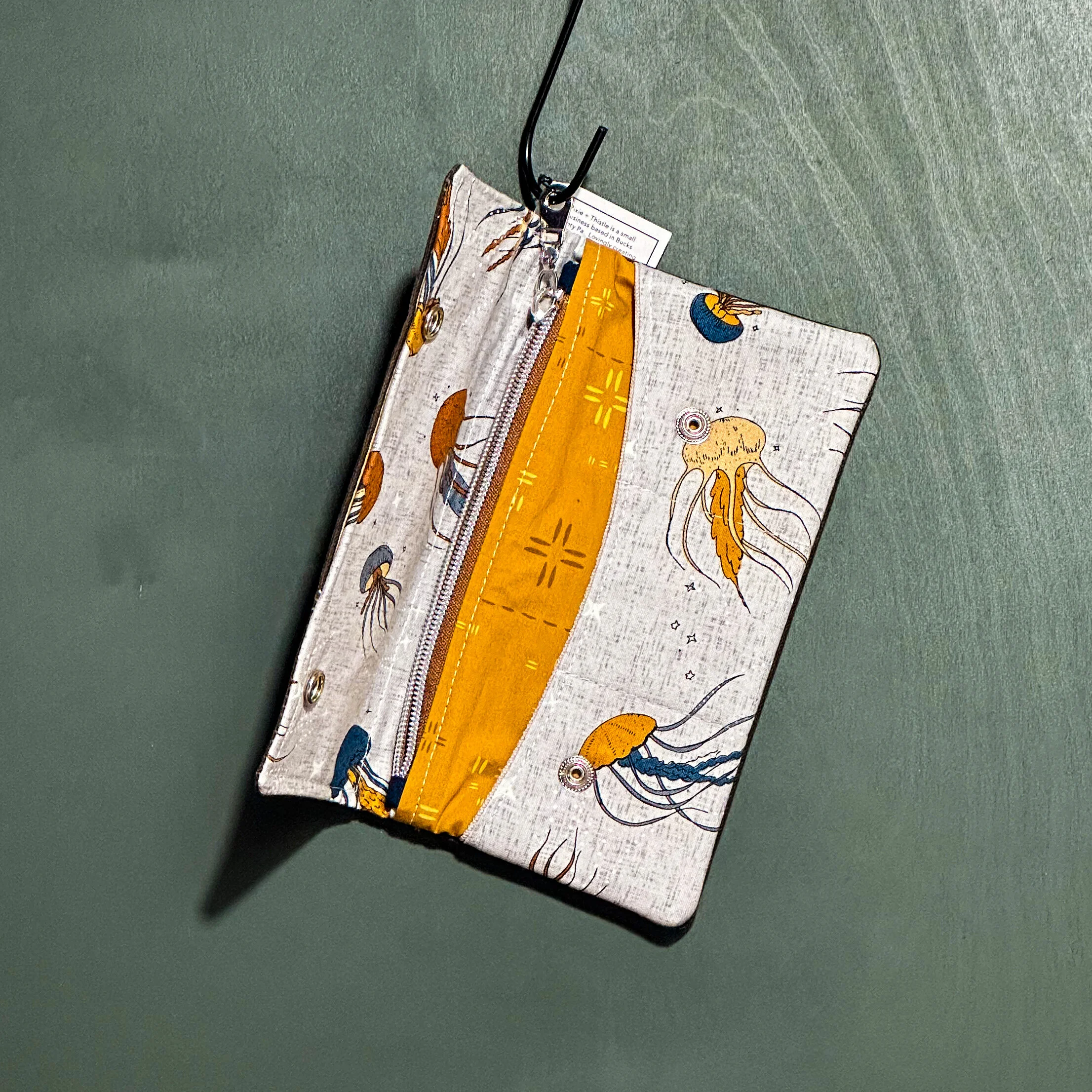 72407547-7814-45F3-B94D-0892AEAC8DEB