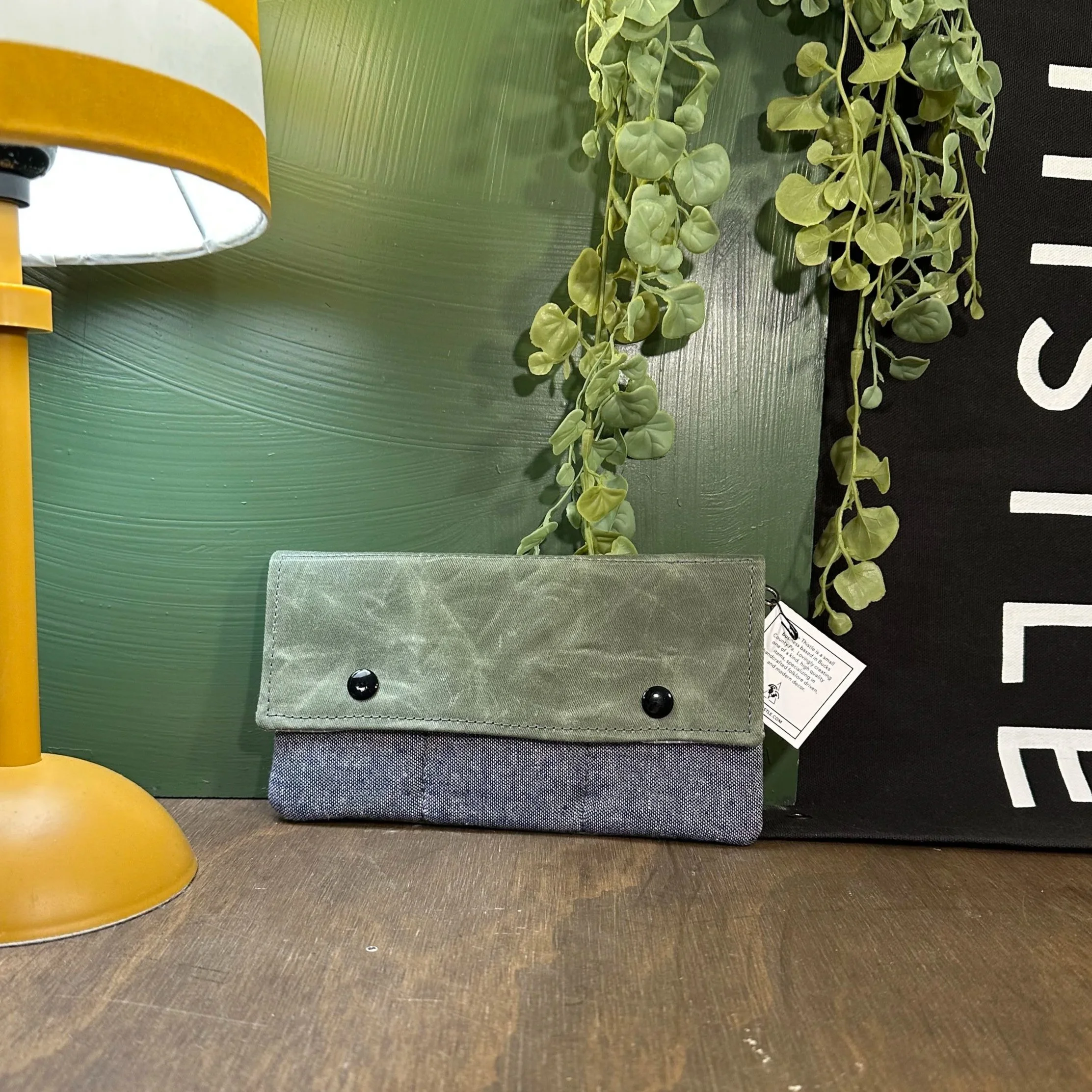 Blue Chambray / Anya Minimalist Wallet