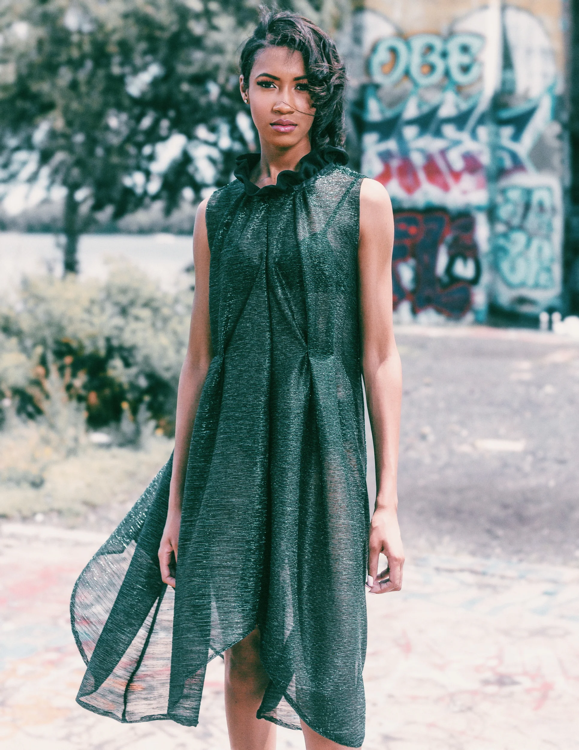 Dress: The Amme Collection Model: Tamia Renee Photography: Aaron.Hx Hair: Ritzy Extensions MUA: Crystal Chanel