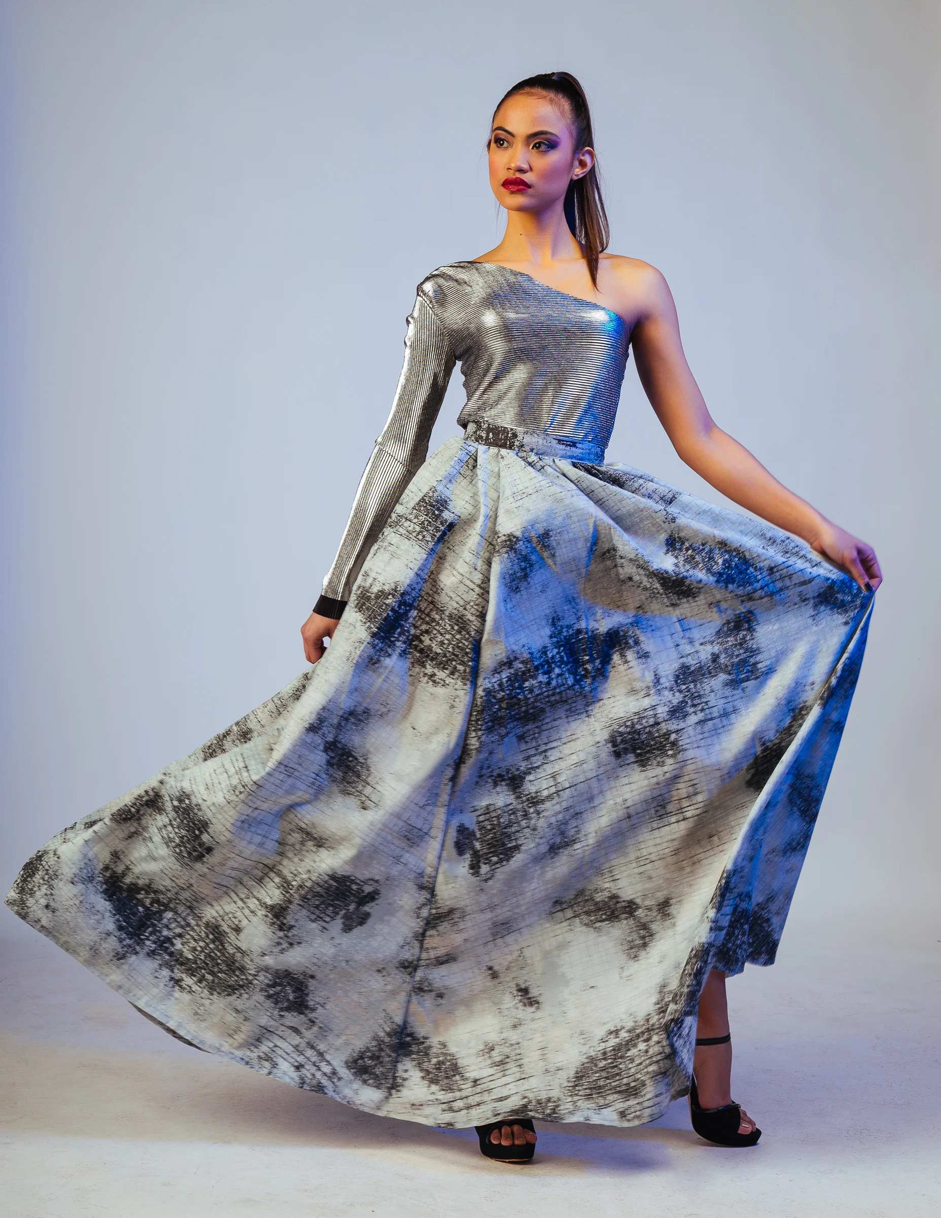 Top and Skirt: The Amme Collection Model: Jacqueline Paras Photography: Aaron.Hx MUA: Beauty By Humaira
