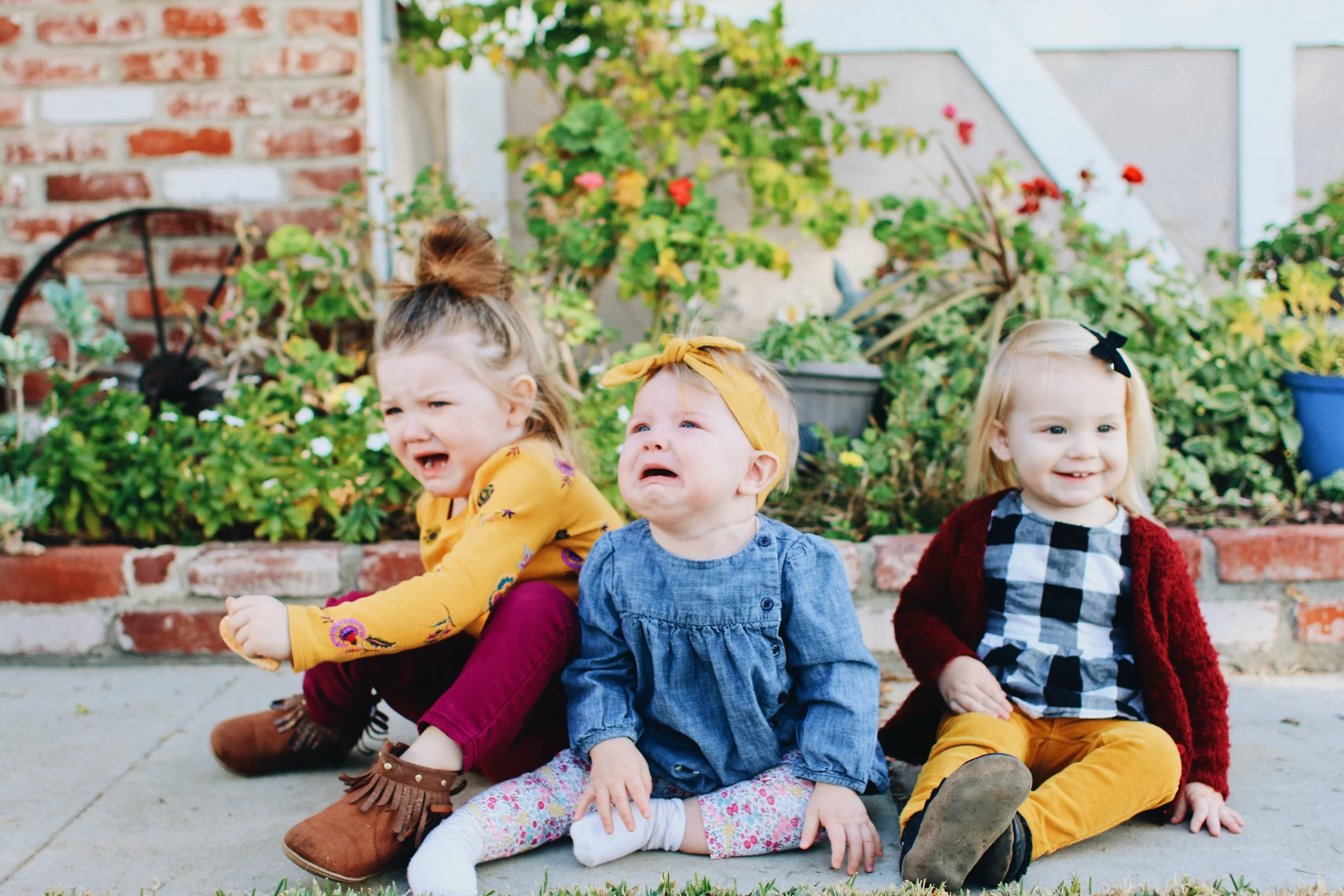 I love this picture of my nieces and Elizabeth. It still cracks me up that she is the only one smiling!