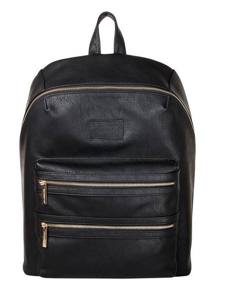 I ended up getting the Honest Co backpack because it’s SOO comfortable, durable and stylish!