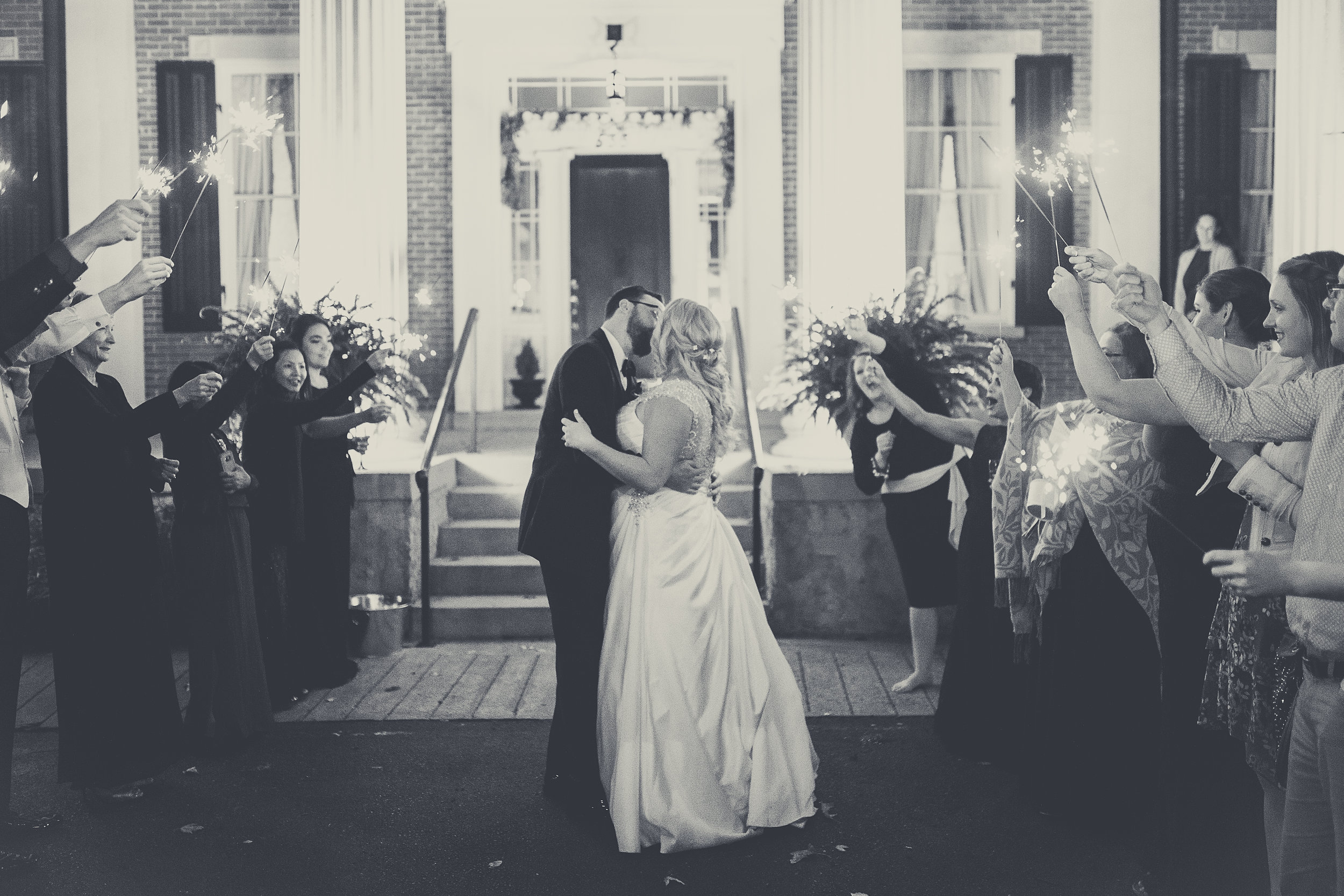 Gabriel & Veronica - Wedding - Elizabeth Hoard Photography - 922.JPG