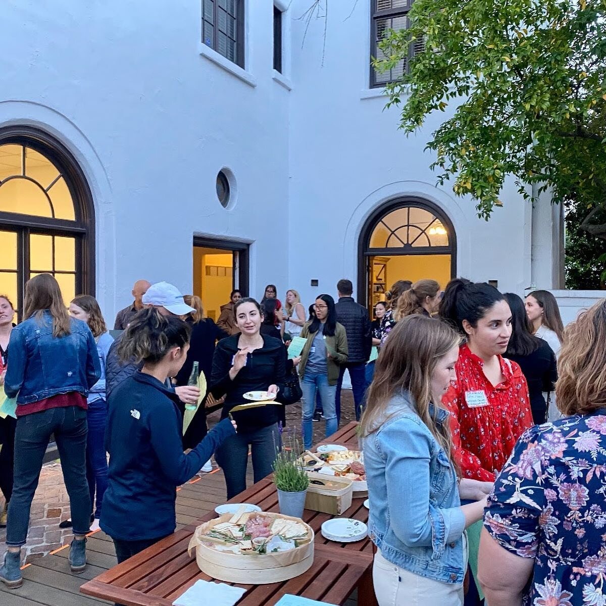 It&rsquo;s next week! SBWiSTEM x CrossnoKaye Speed Networking - link in bio for all the info + RSVP! Our last event with Central Coast Python at Geosyntec (pictured here) was such a blast and we can&rsquo;t wait to see you all again! 
#networking #wo