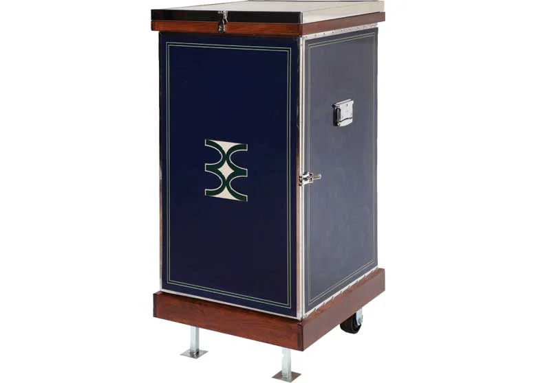 Accessorie-Valet.jpg